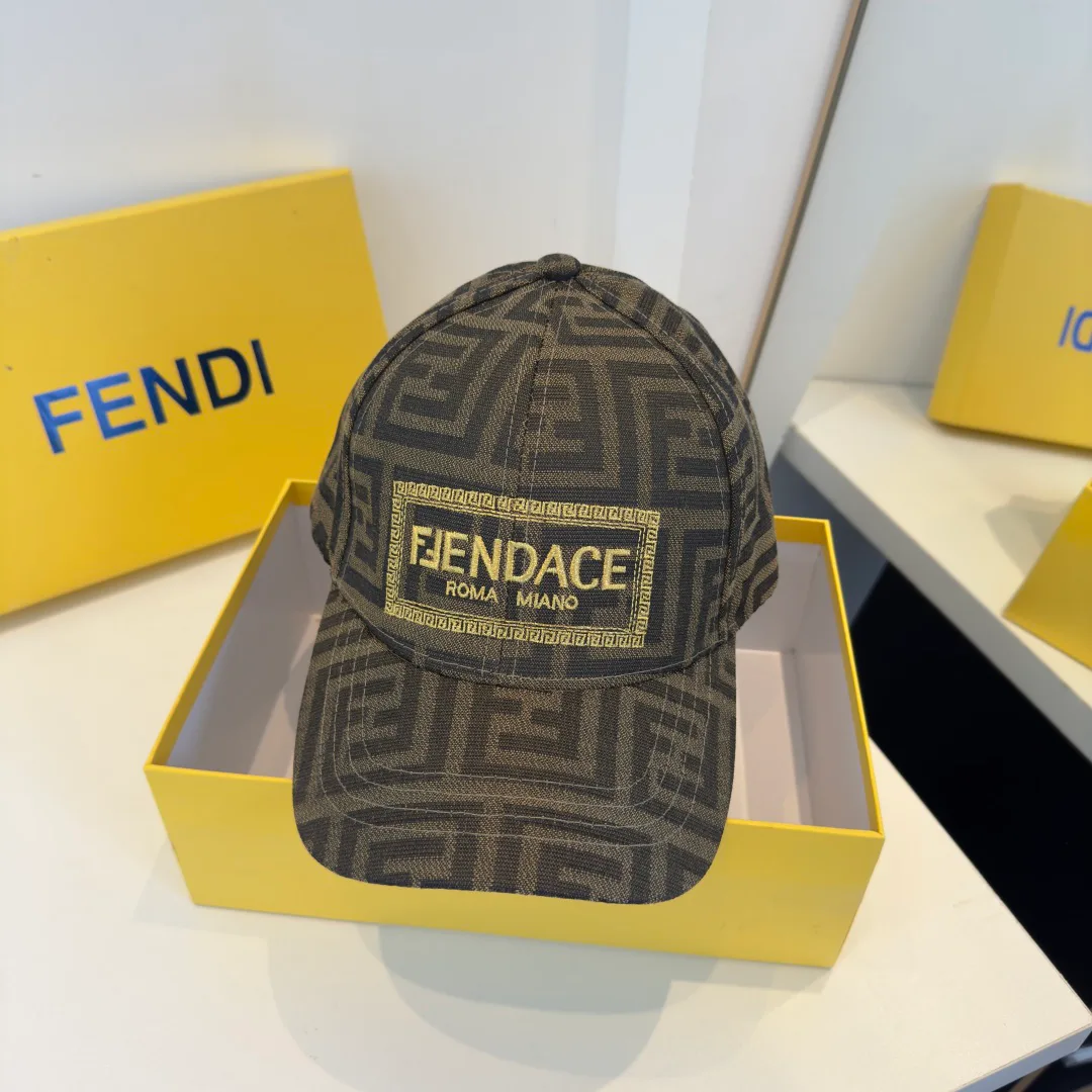 Головные Уборы Fendi 11416629