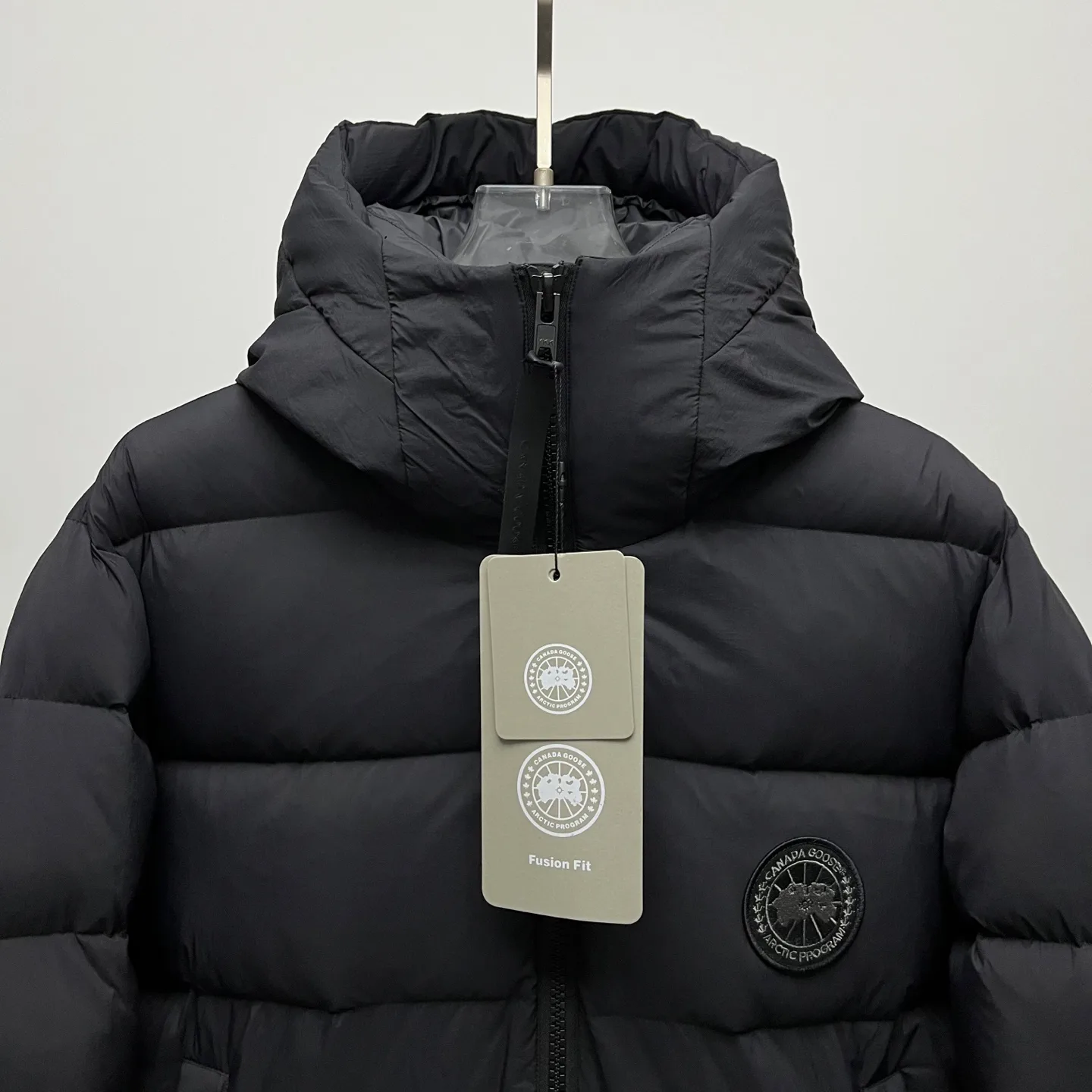 Куртки И Пуховики Женские Canada Goose 18741207