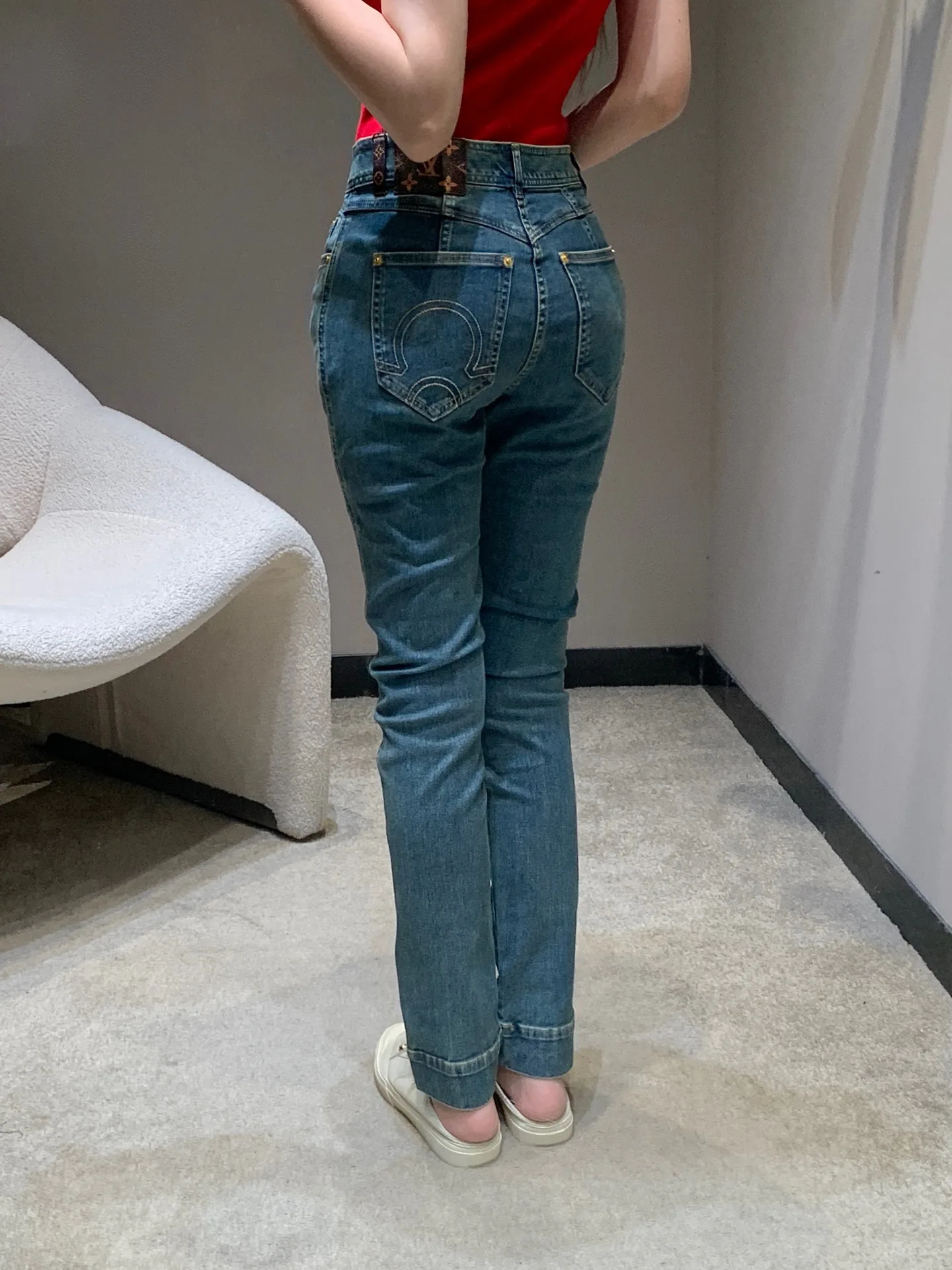 Джинсы Женские Louis Vuitton 11623227