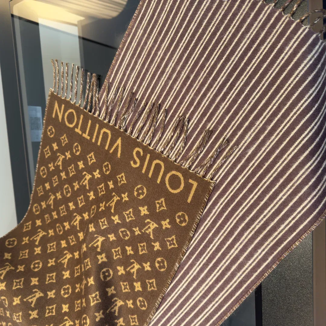 Шарфы Louis Vuitton 1303450