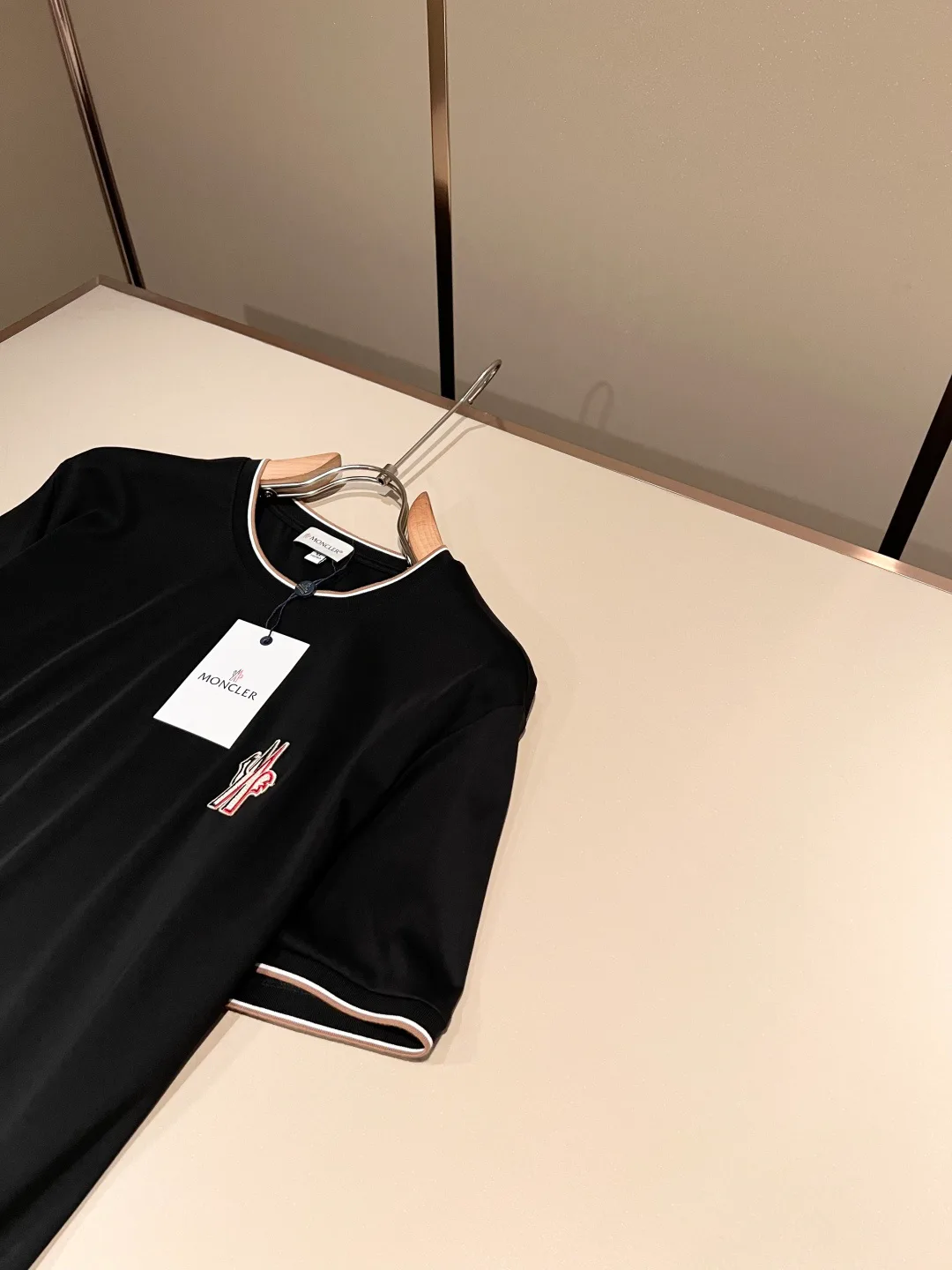 Футболки Мужские Moncler 17557503