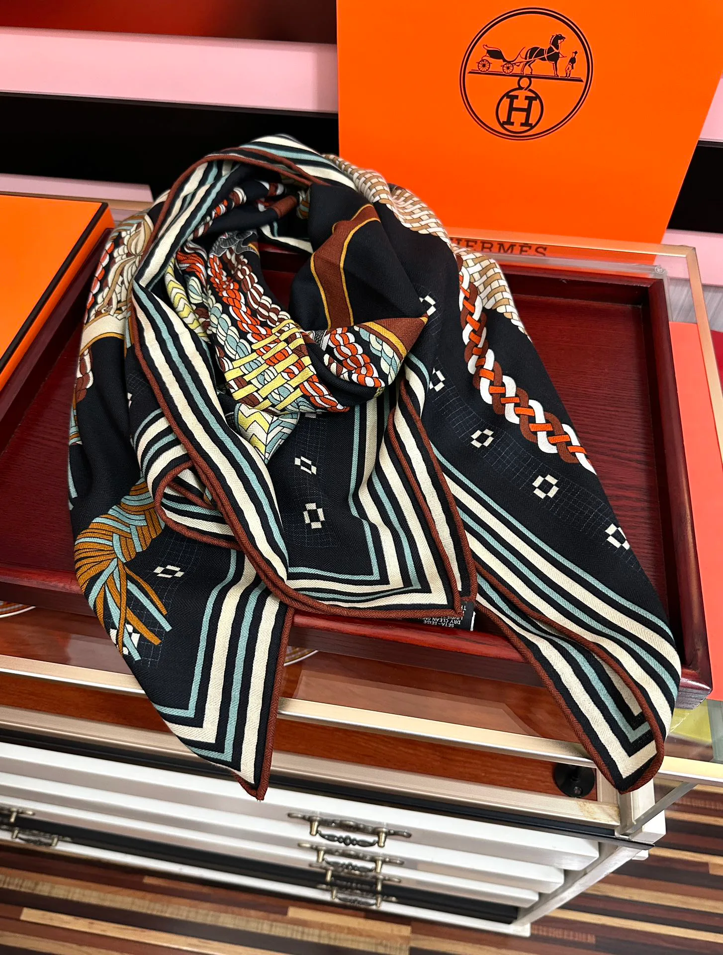 Шарфы Hermes 318406