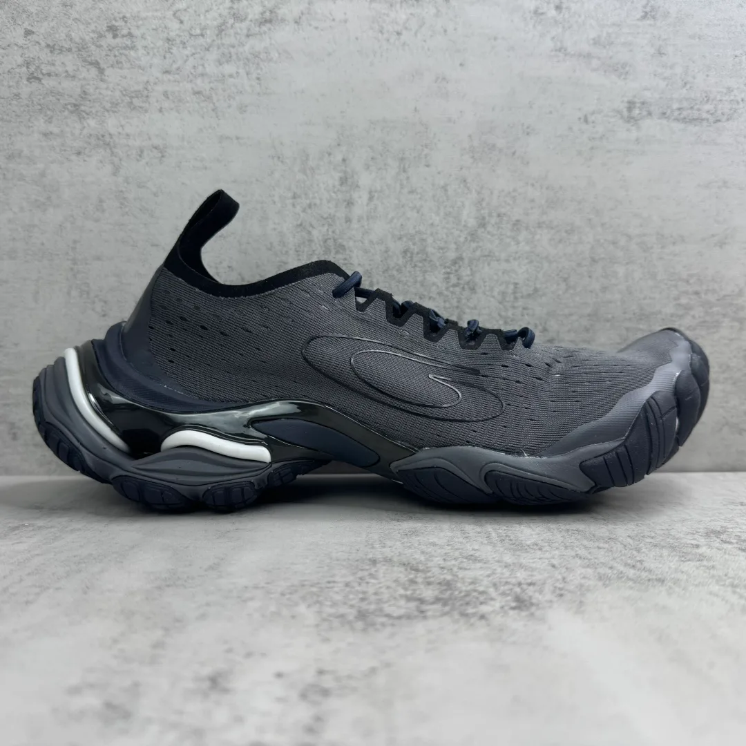 Кроссовки Женские Balenciaga 11842689