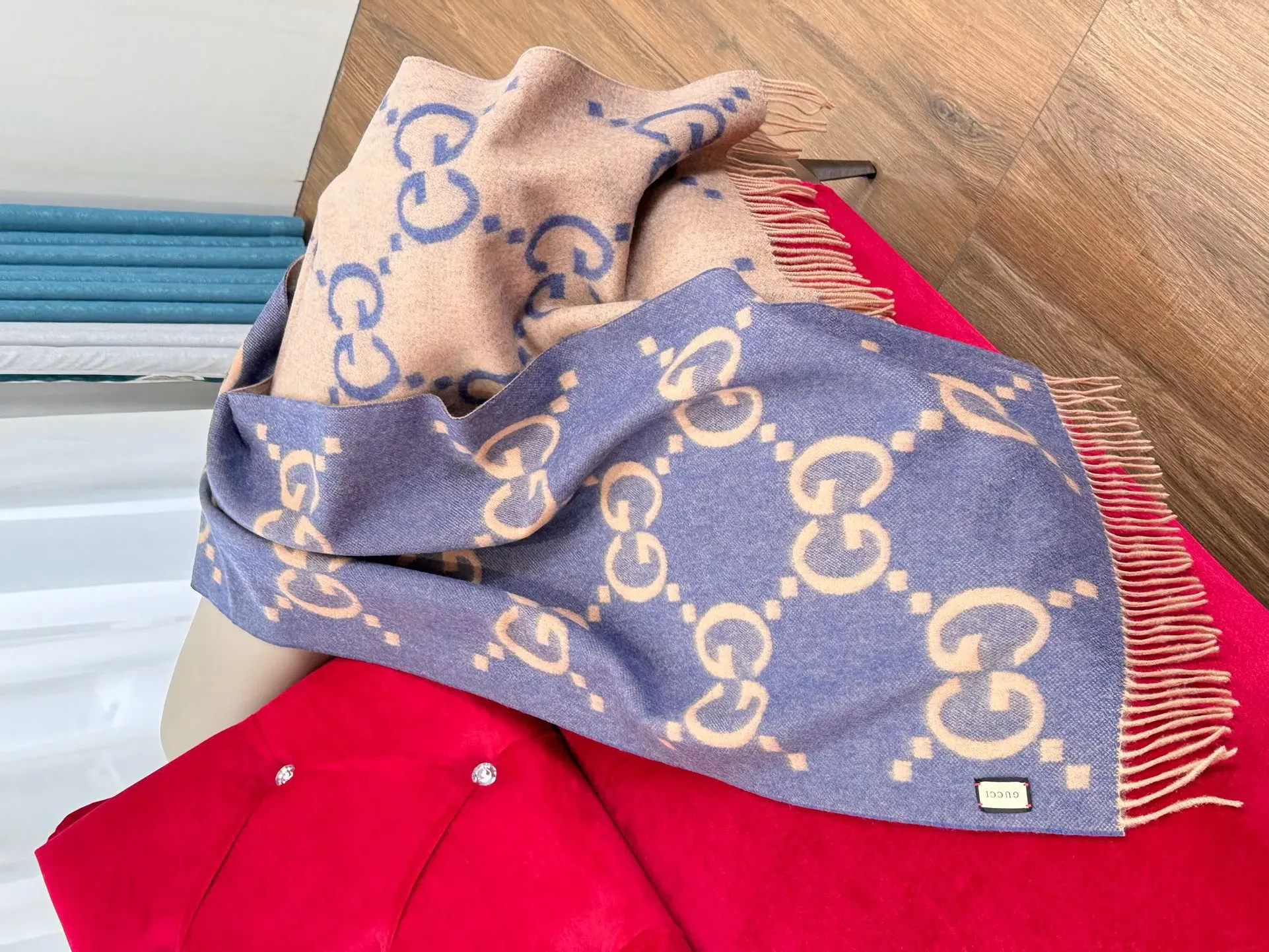 Шарфы Gucci 57091