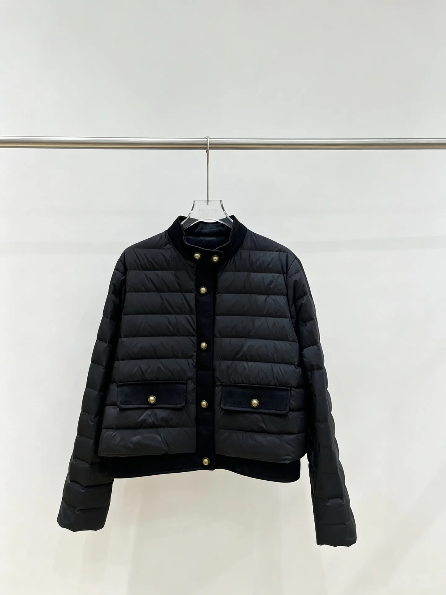 Куртки И Пуховики Женские Moncler 18750339