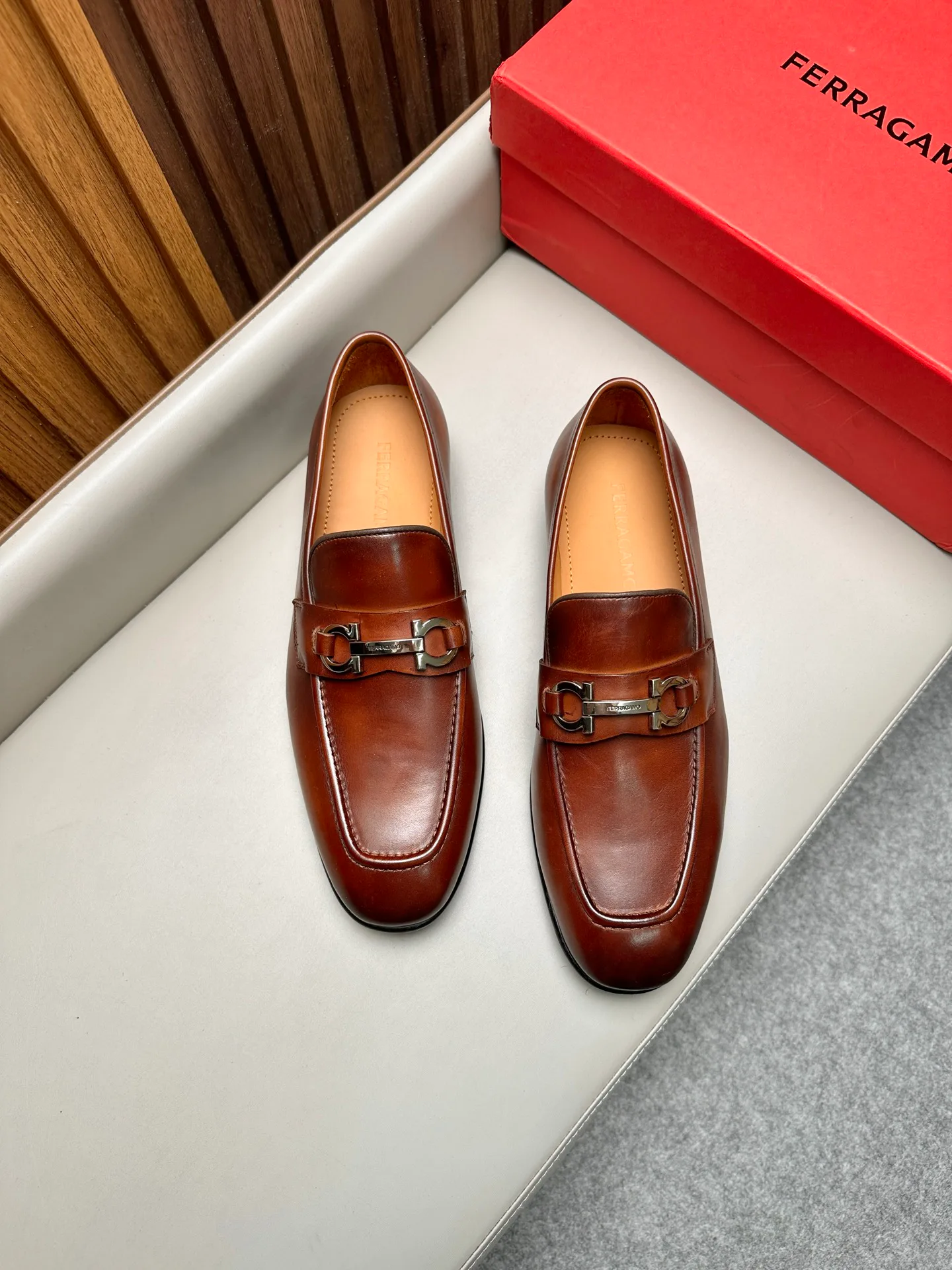 Лоферы И Туфли Мужские Salvatore Ferragamo 17470846