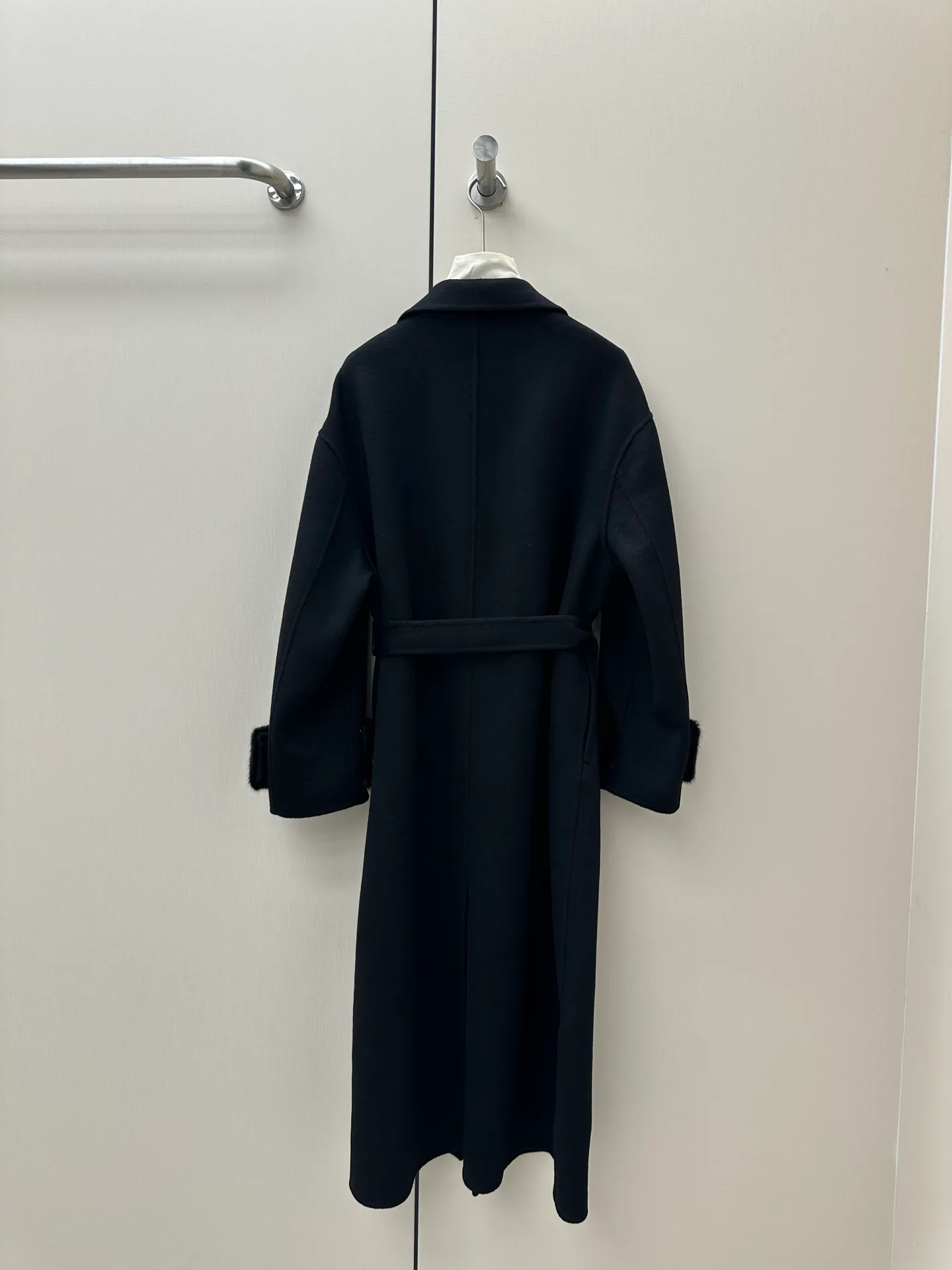 Пальто Женские Fendi 18338625