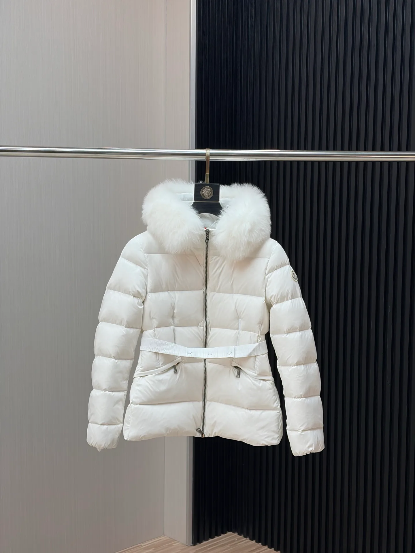 Куртки И Пуховики Женские Moncler 18335640