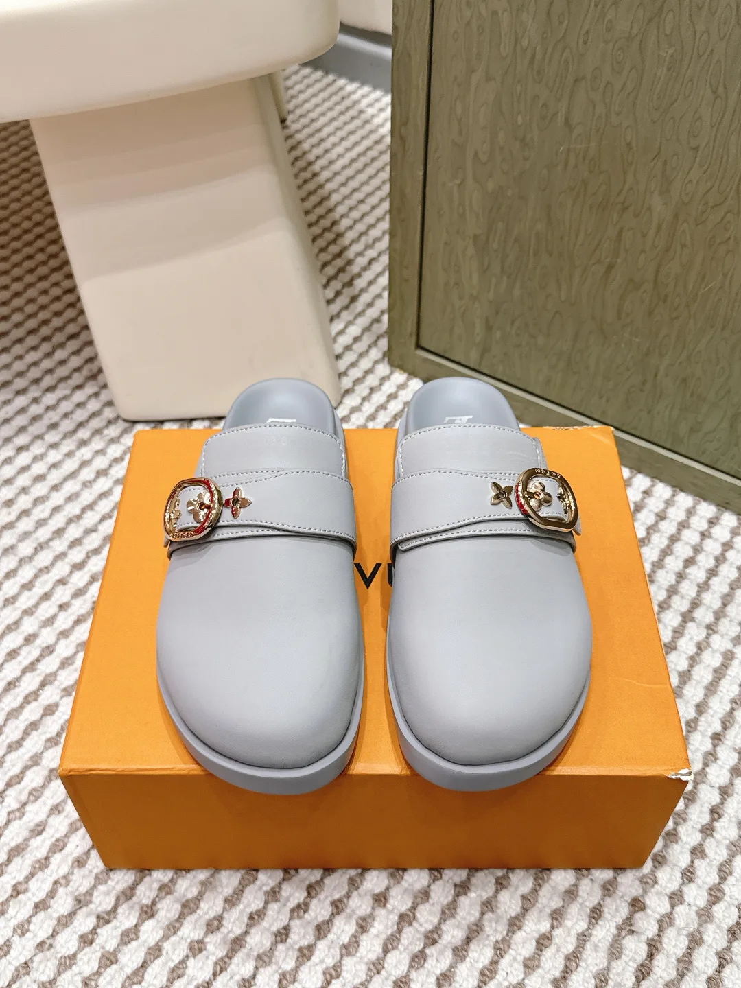 Сабо Мужские Louis Vuitton 488318