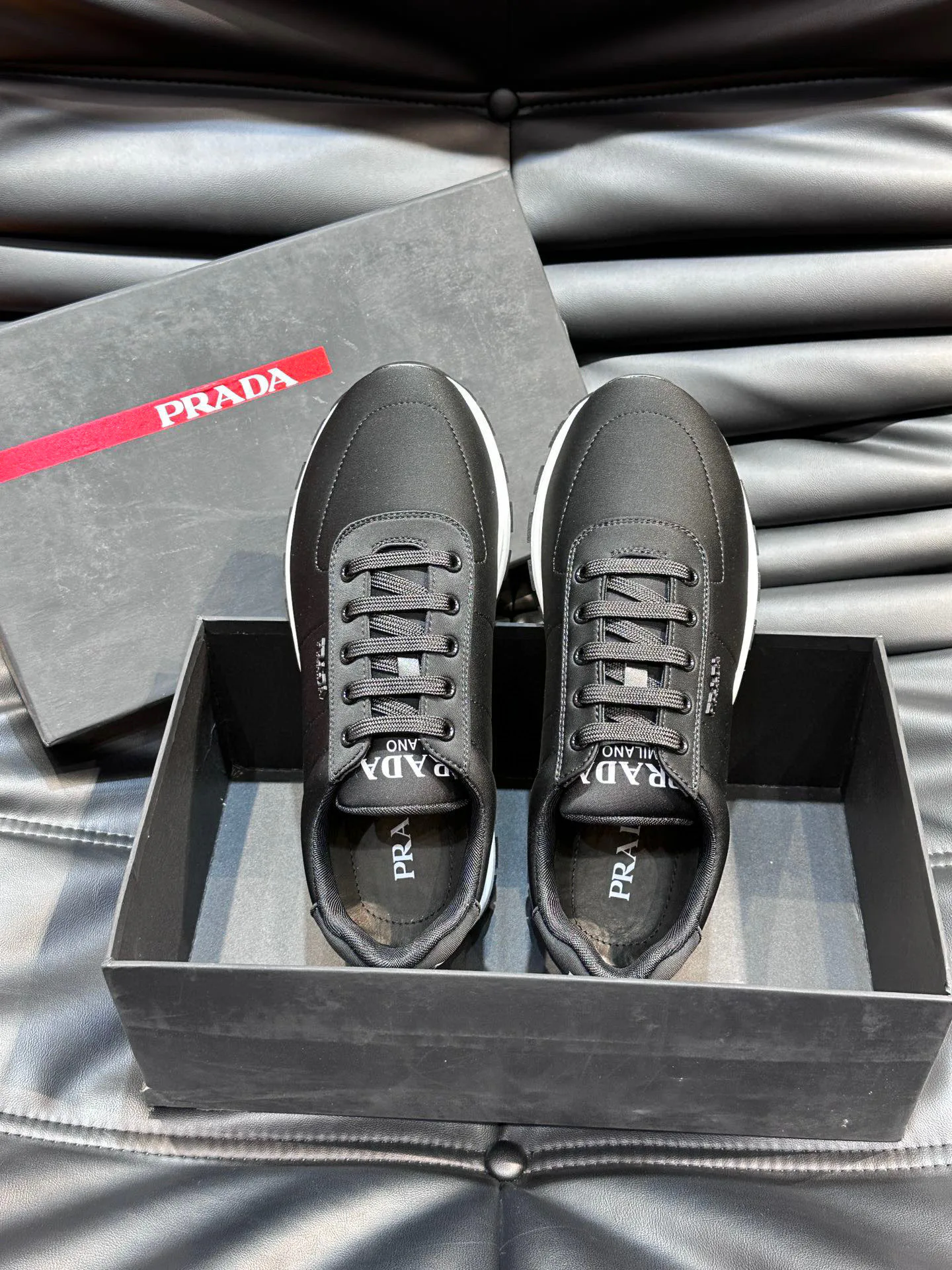 Кроссовки Мужские Prada 1049813