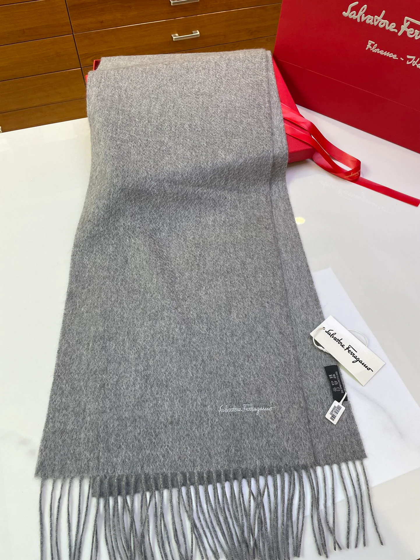 Шарфы Salvatore Ferragamo 76791