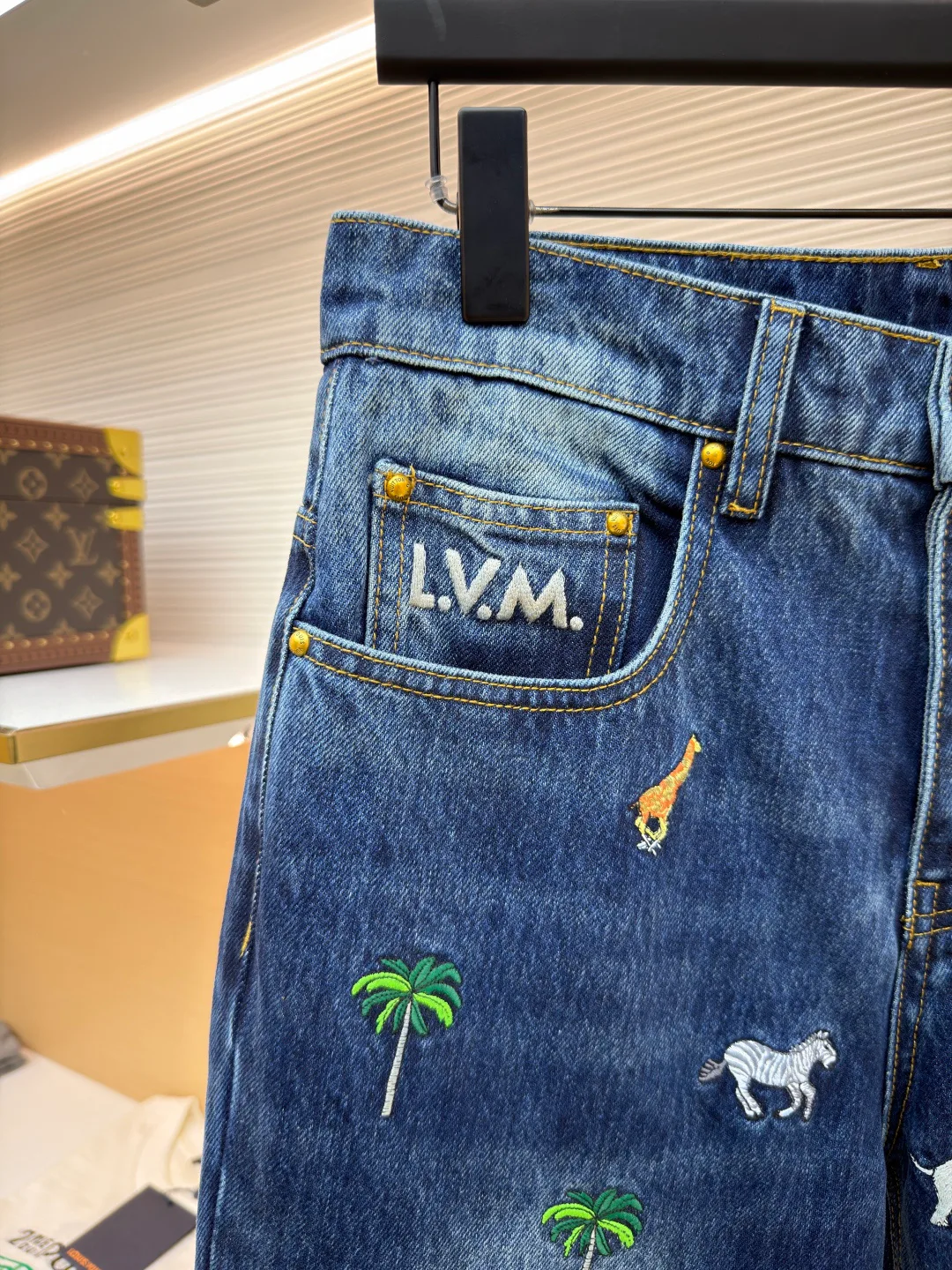 Джинсы Мужские Louis Vuitton 13187763