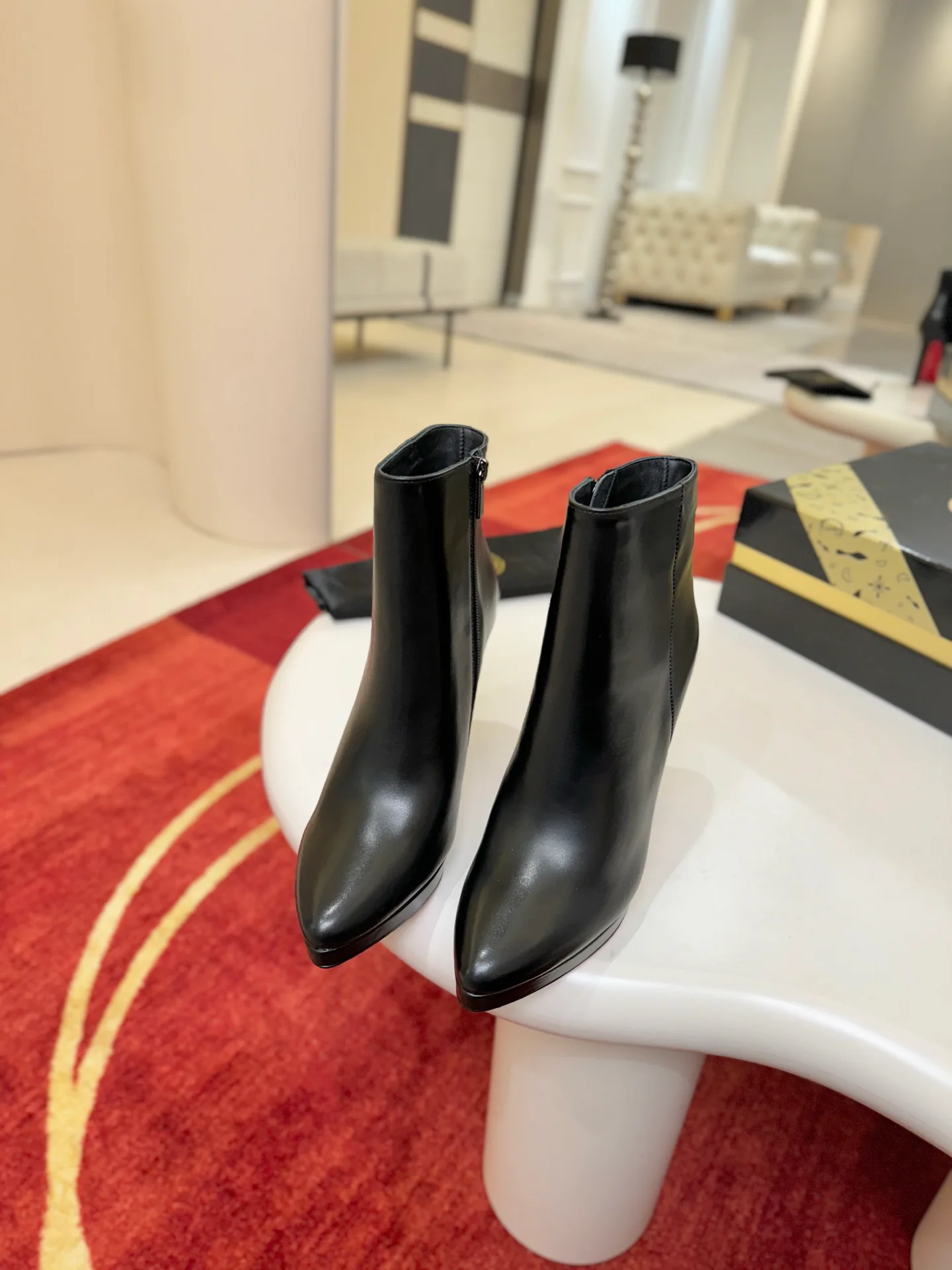Ботильоны Женские Christian Louboutin 18339145