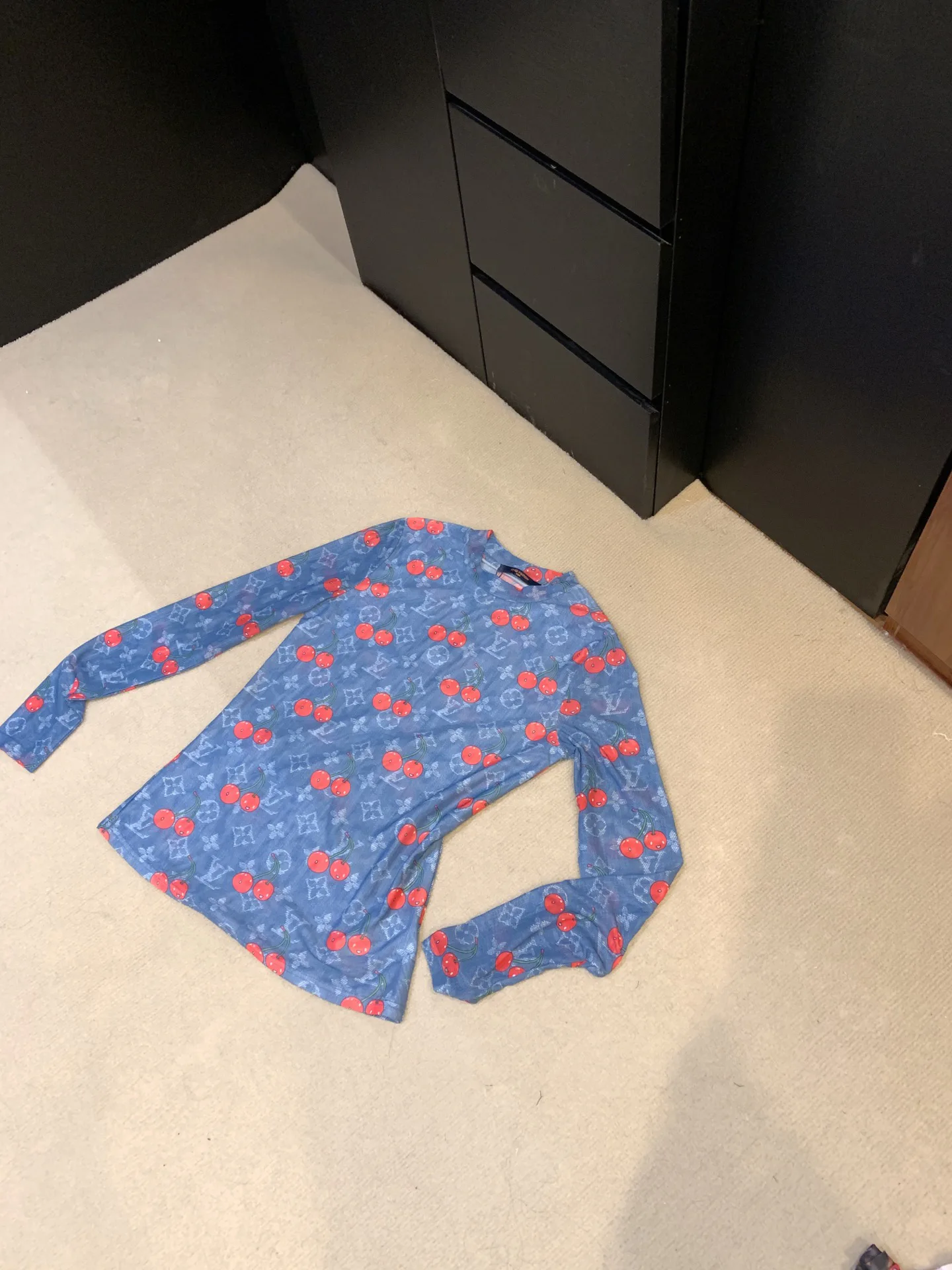 Топы Женские Louis Vuitton 600123