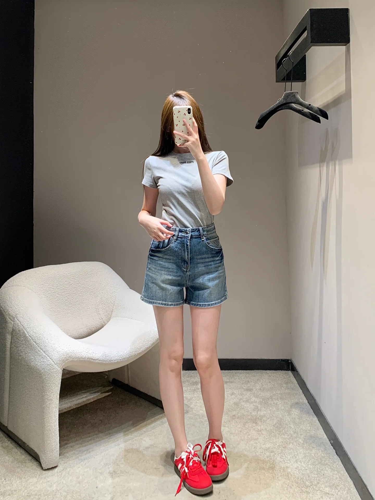 Шорты Женские Prada 5883333