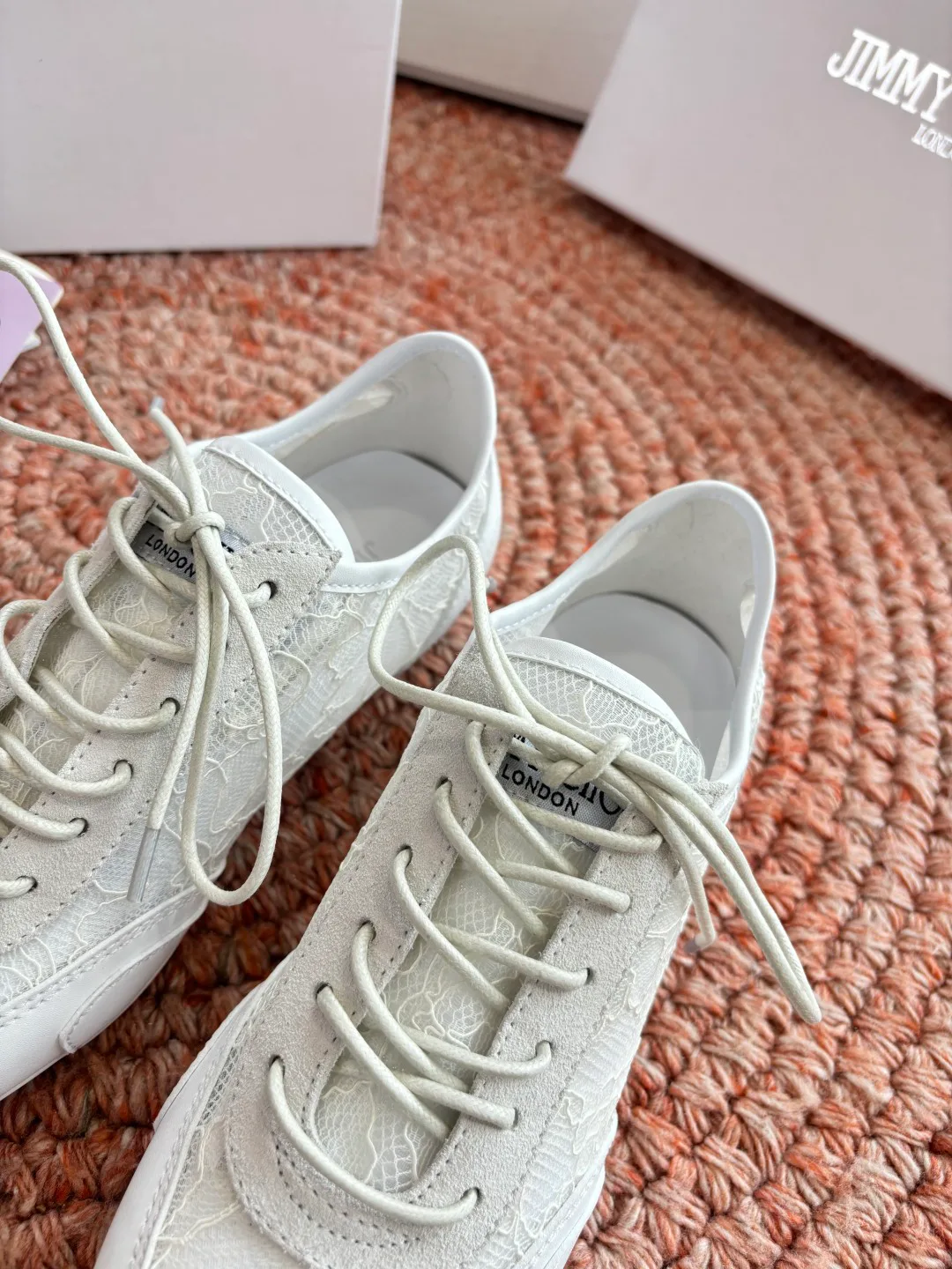 Кроссовки Женские Jimmy Choo 11738721