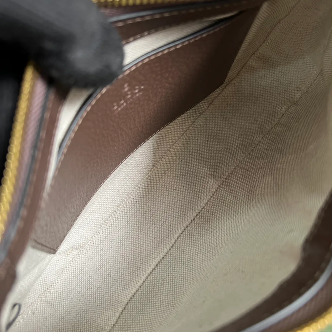 Классические Сумки Женские Gucci 11488800
