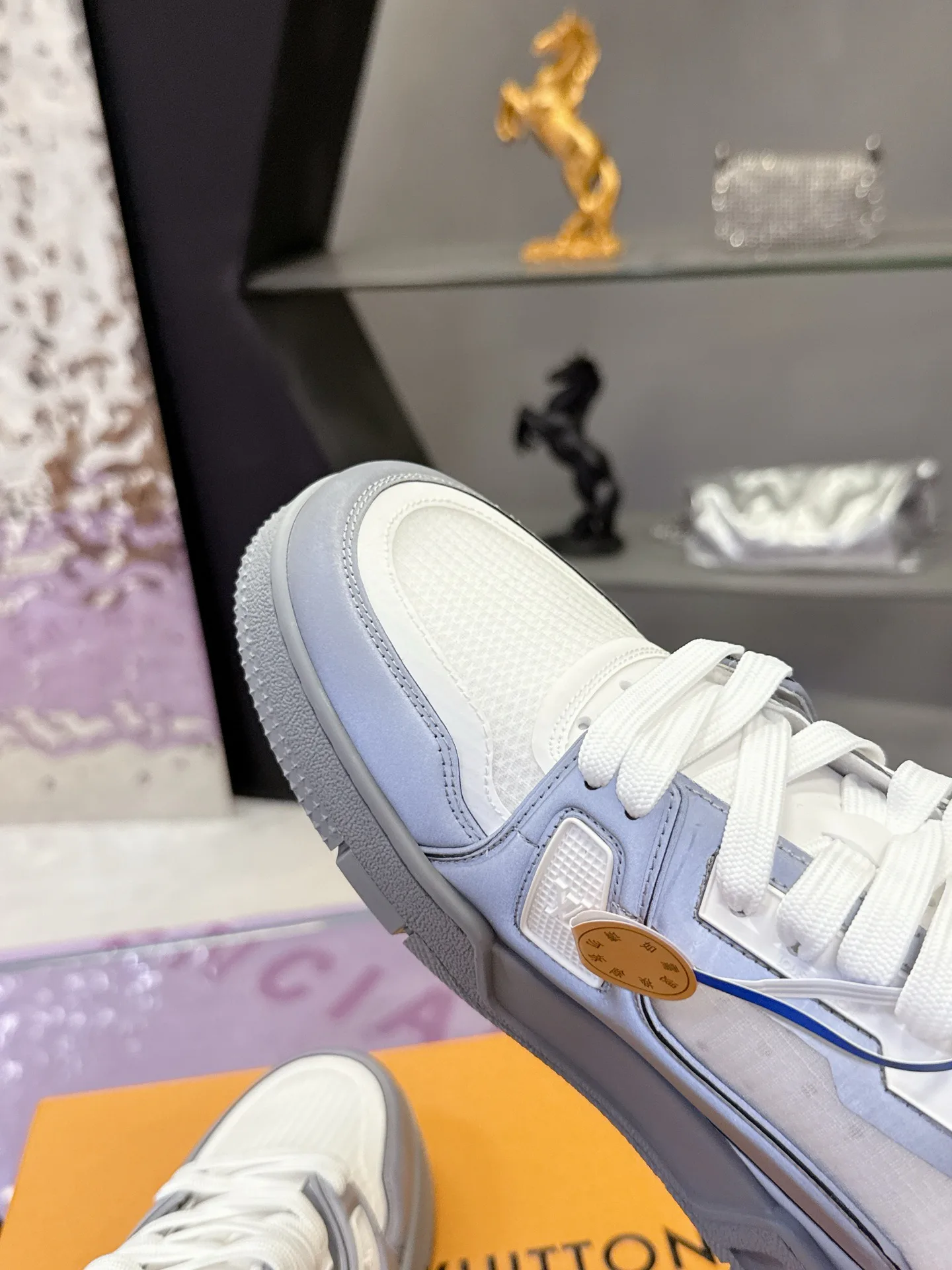 Кроссовки Женские Louis Vuitton 52683