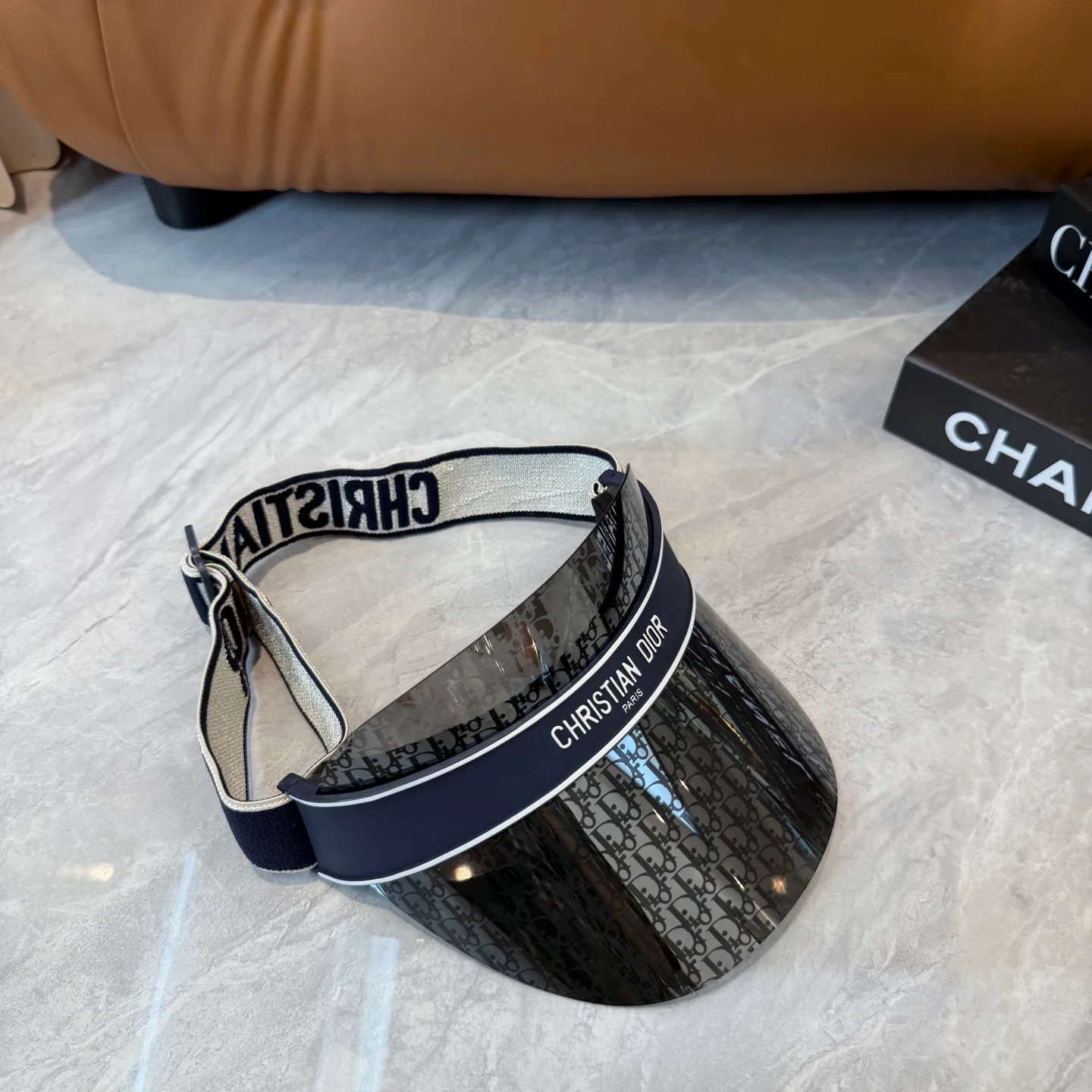 Головные Уборы Christian Dior 13294390