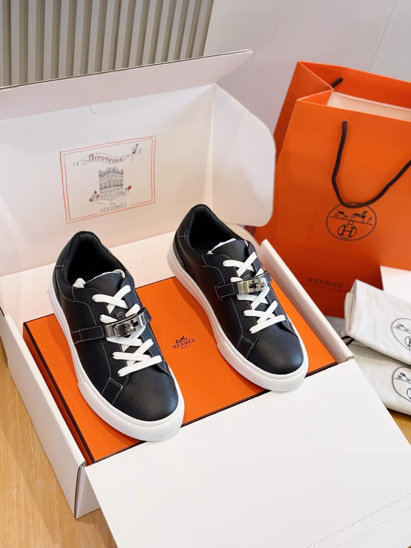 Кроссовки Мужские Hermes 17933937