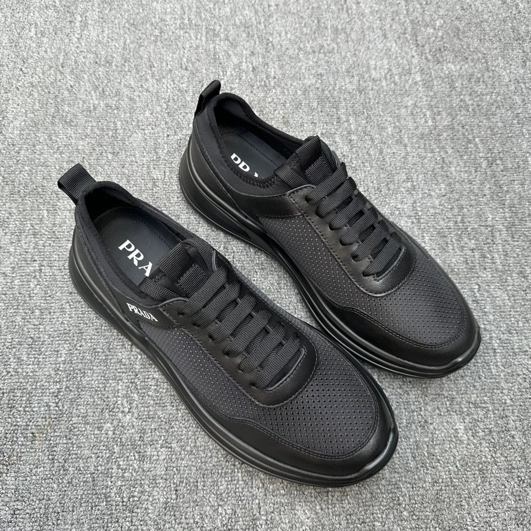 Кроссовки Мужские Prada 18076331