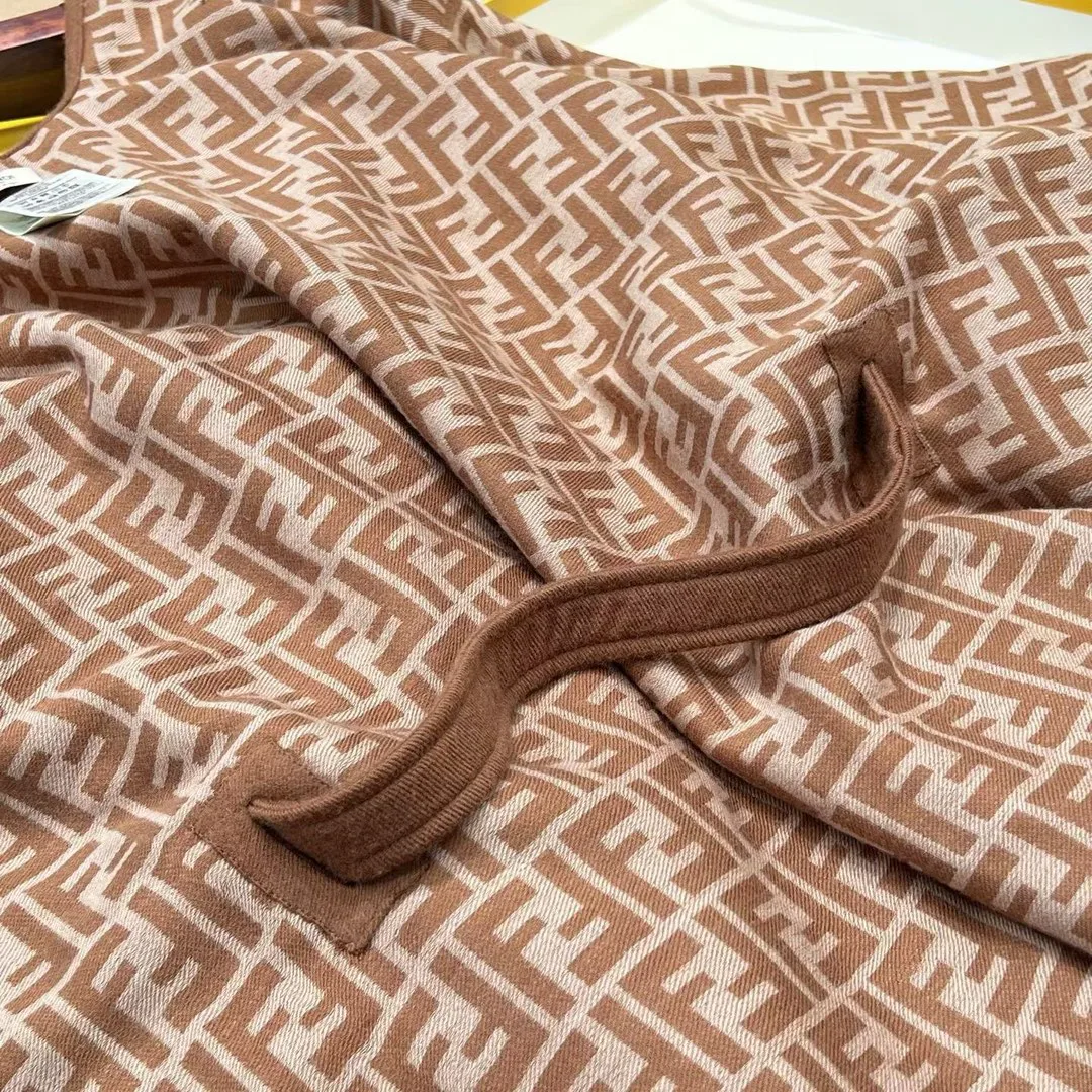 Пальто Женские Fendi 1669431