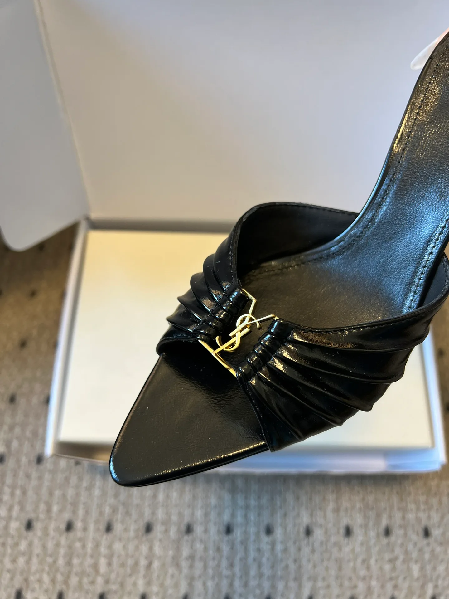 Босоножки Женские Saint Laurent 11129306