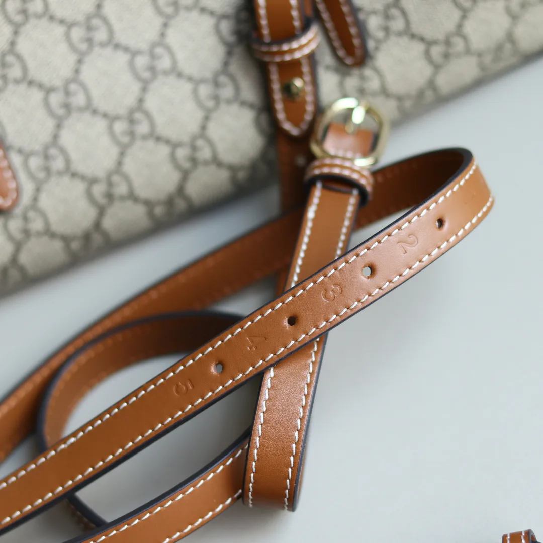 Классические Сумки Женские Gucci 11703988