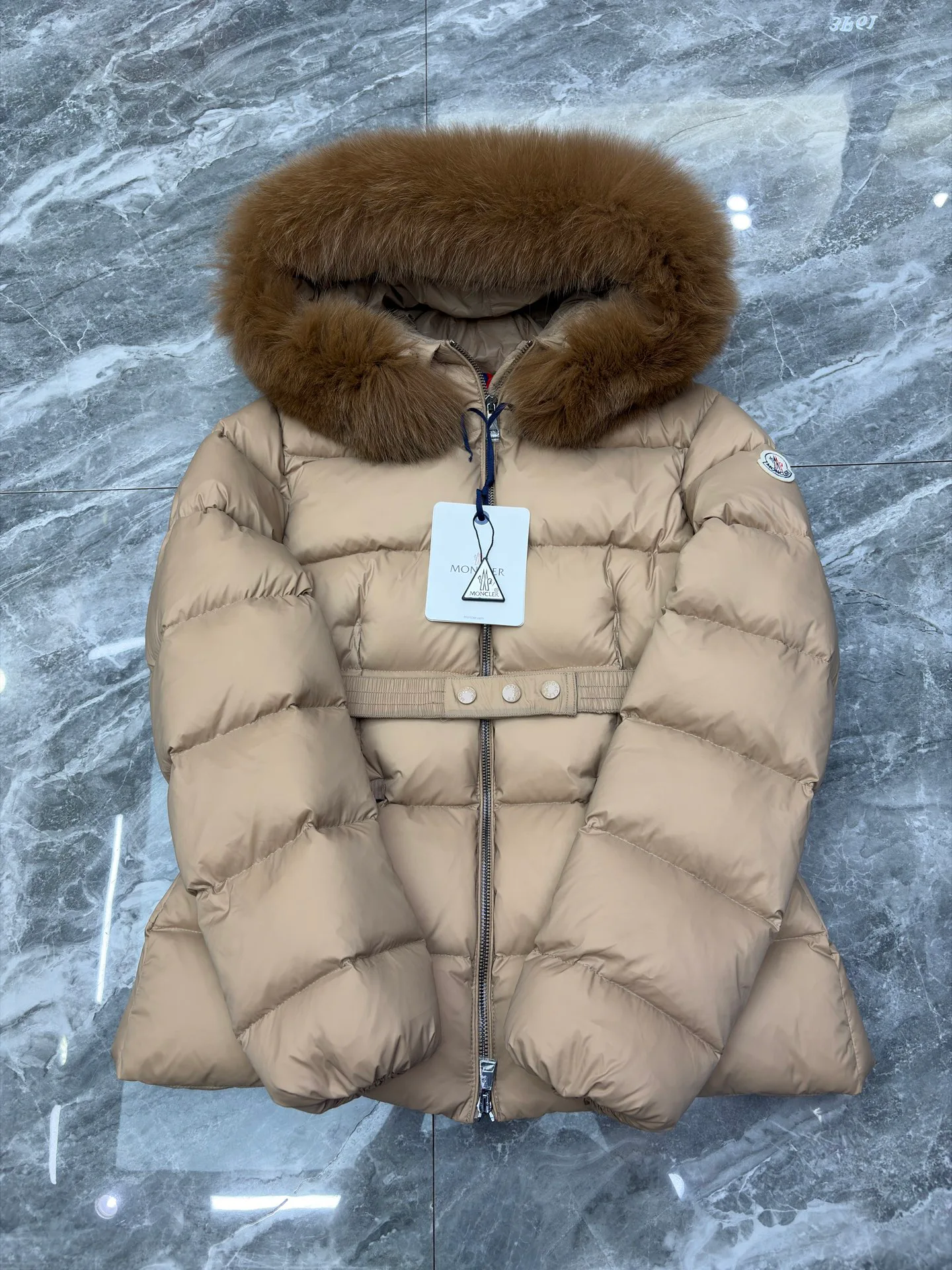 Куртки И Пуховики Женские Moncler 18111720