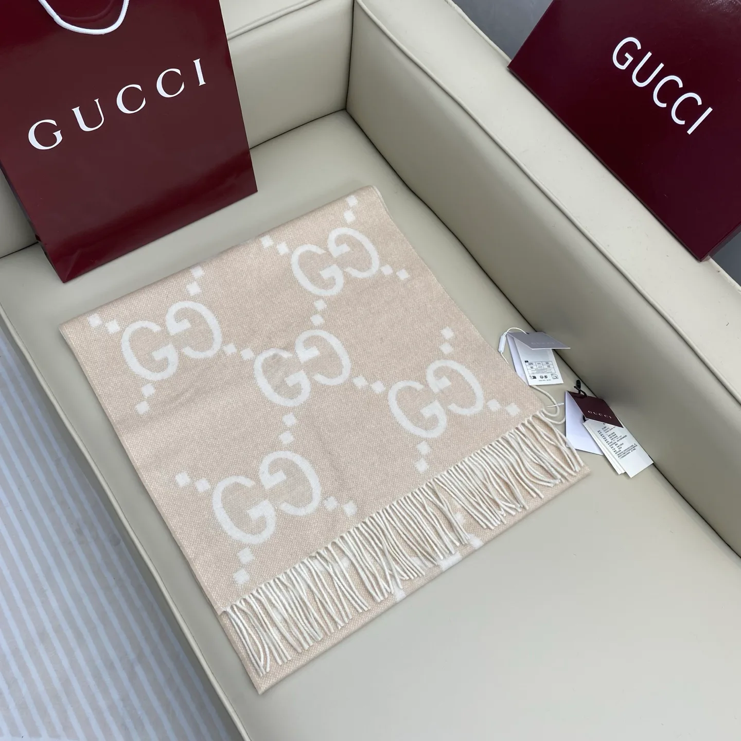 Шарфы Gucci 401783