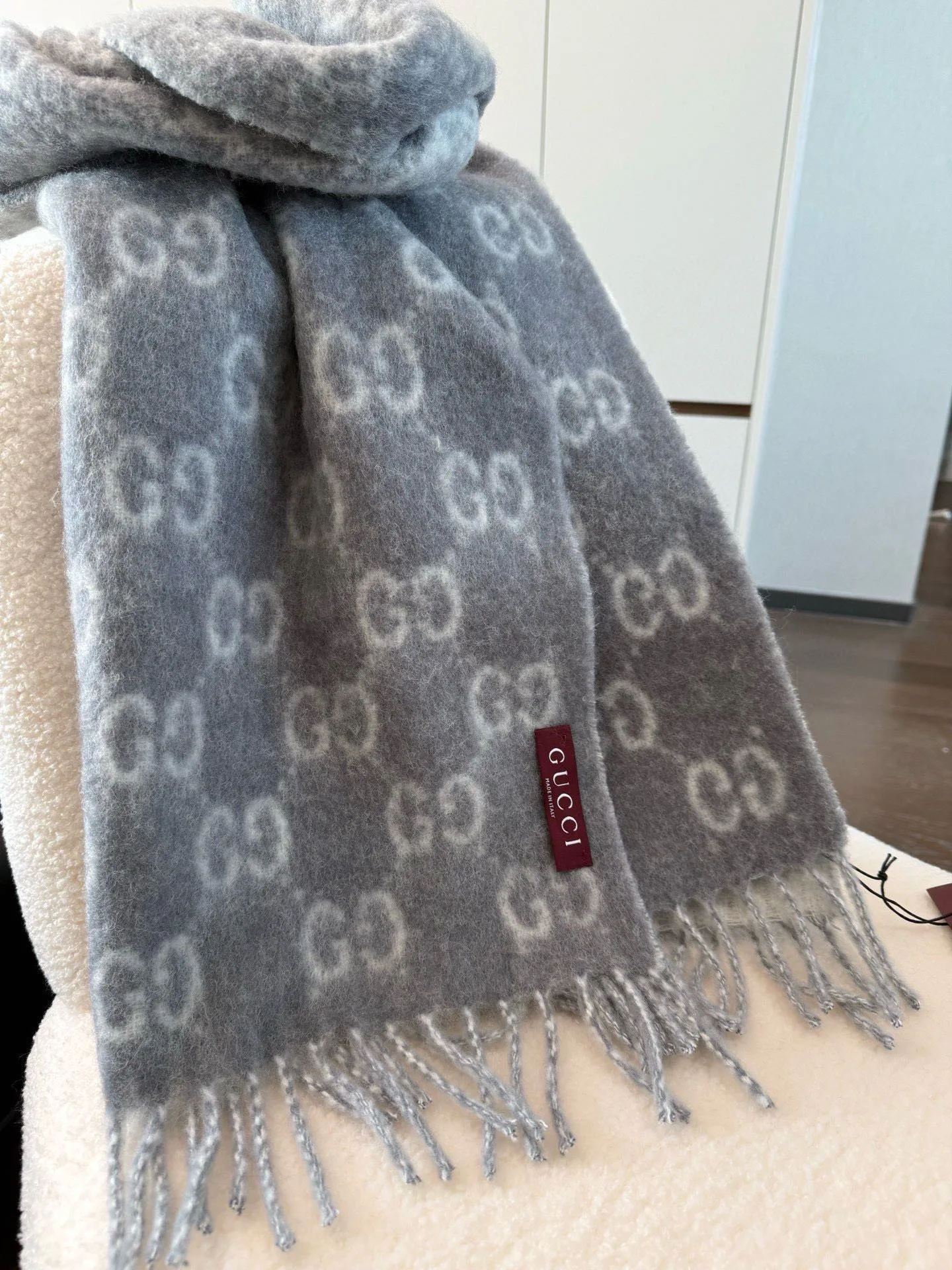 Шарфы Gucci 1214744