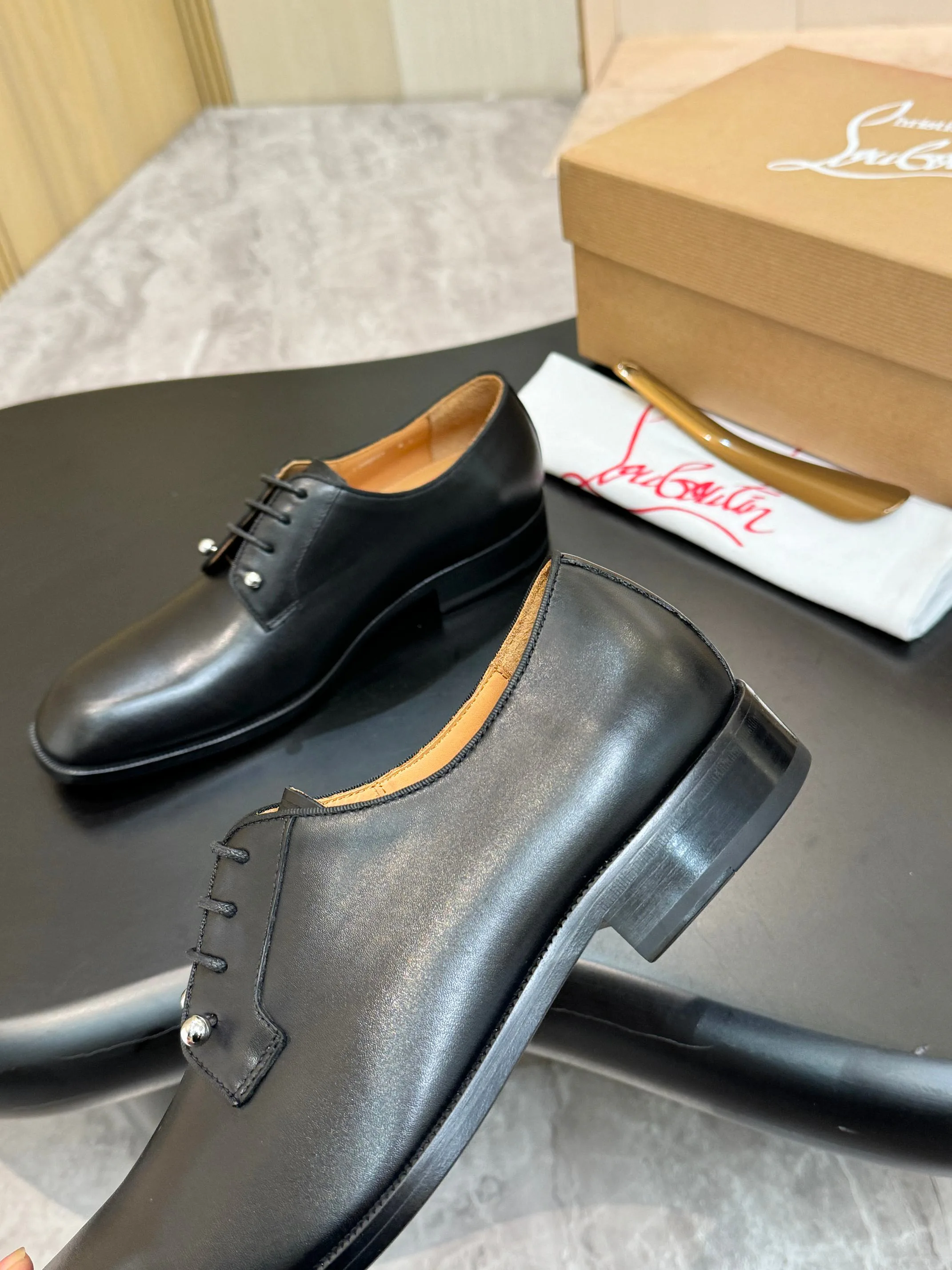 Лоферы И Туфли Мужские Christian Louboutin 18119102