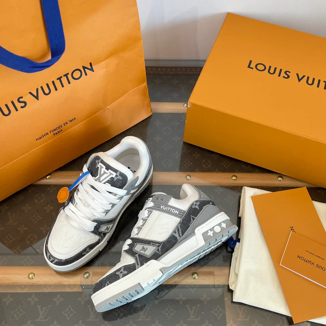 Кроссовки Женские Louis Vuitton 1877578