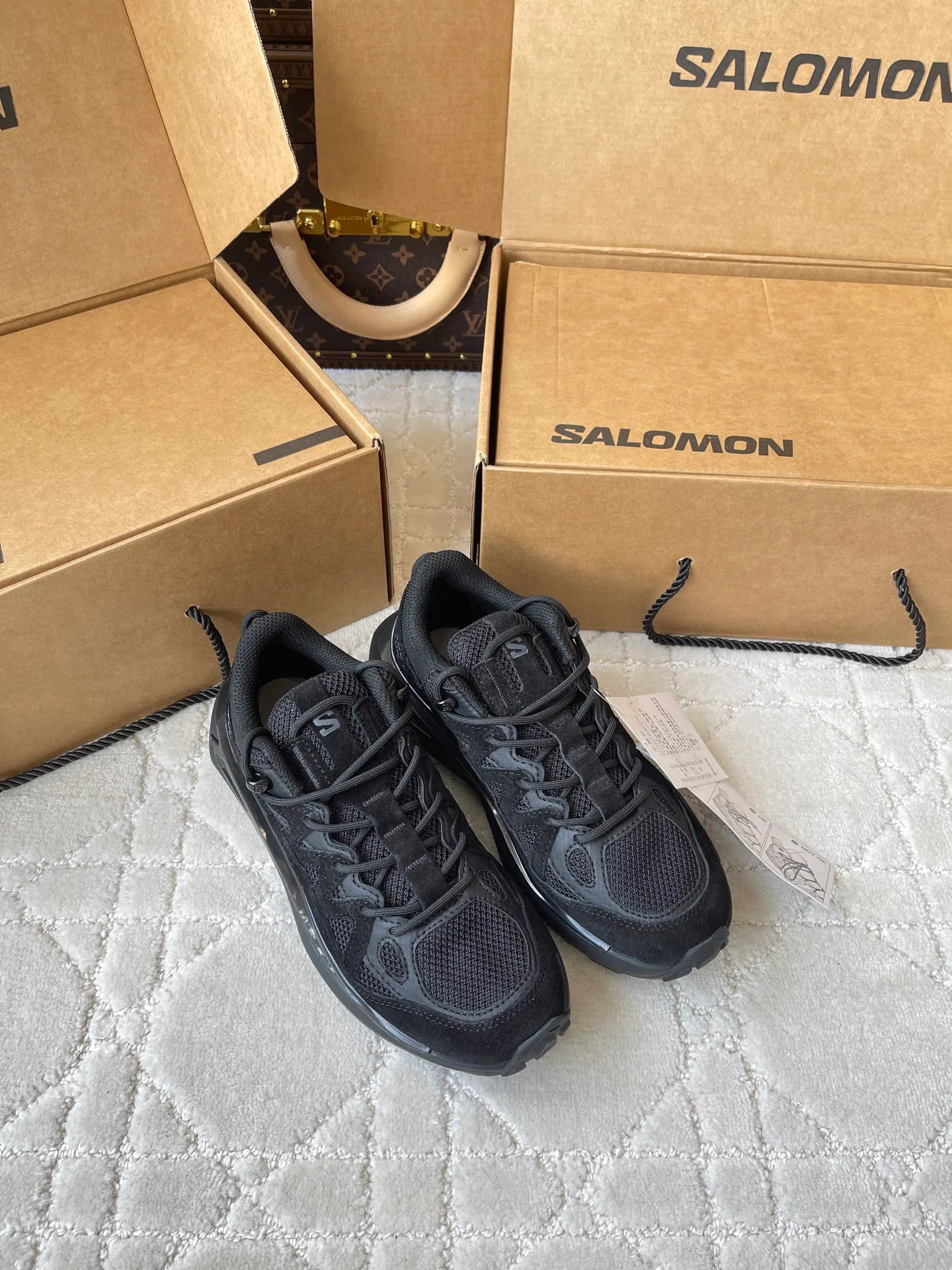 Кроссовки Женские Salomon 18039051