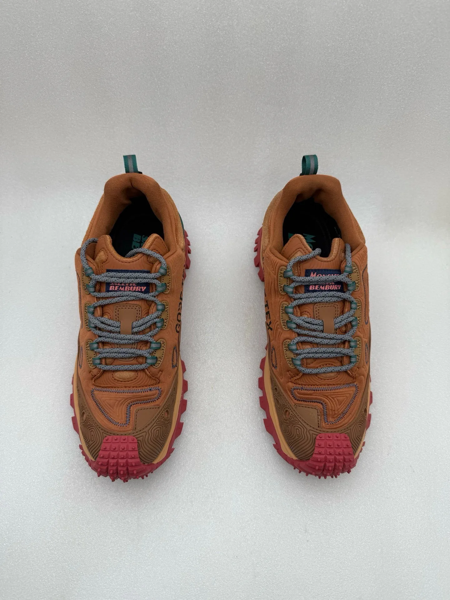 Кроссовки Женские Moncler 10404689