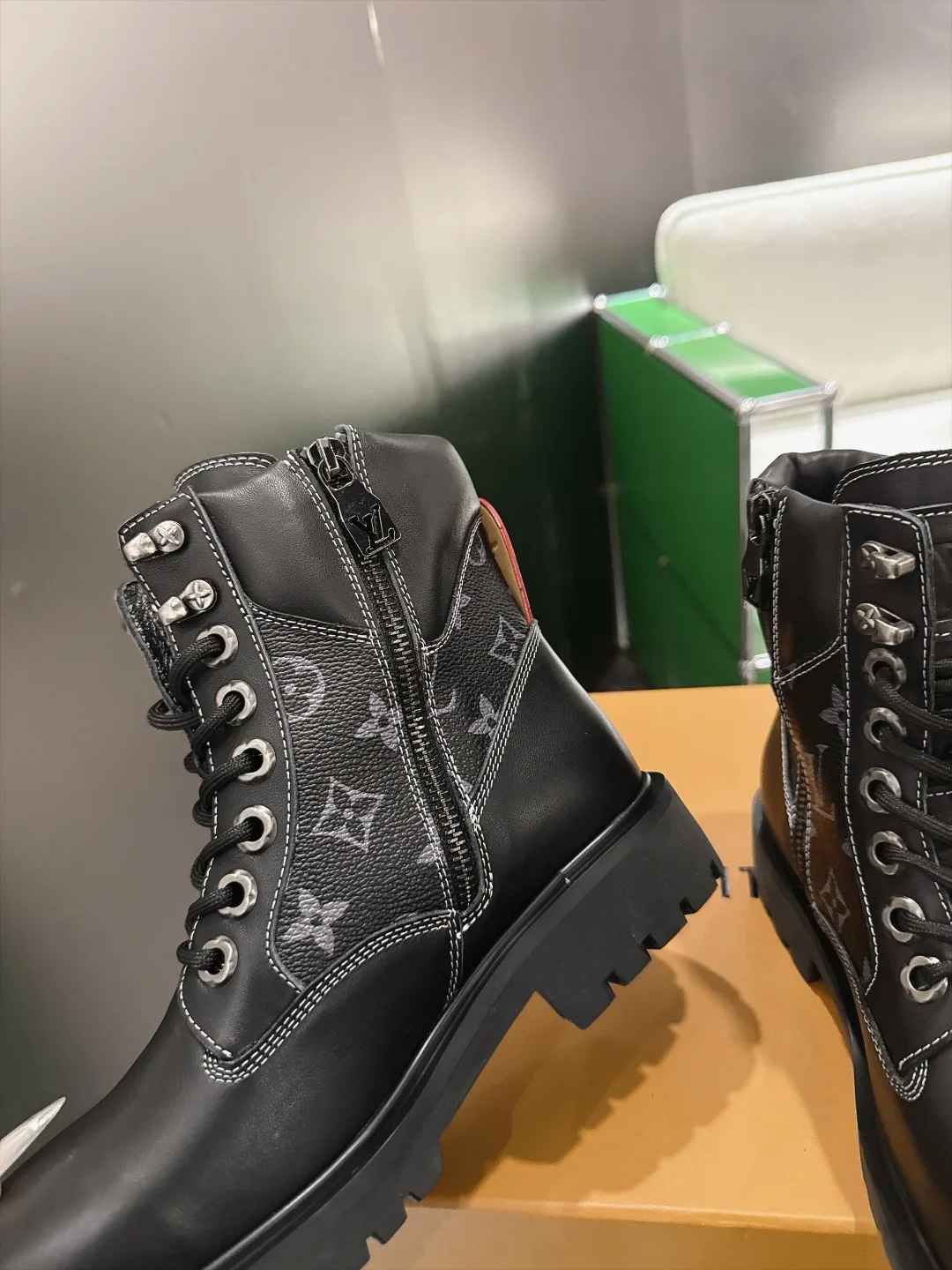 Ботинки Женские Louis Vuitton 18286123