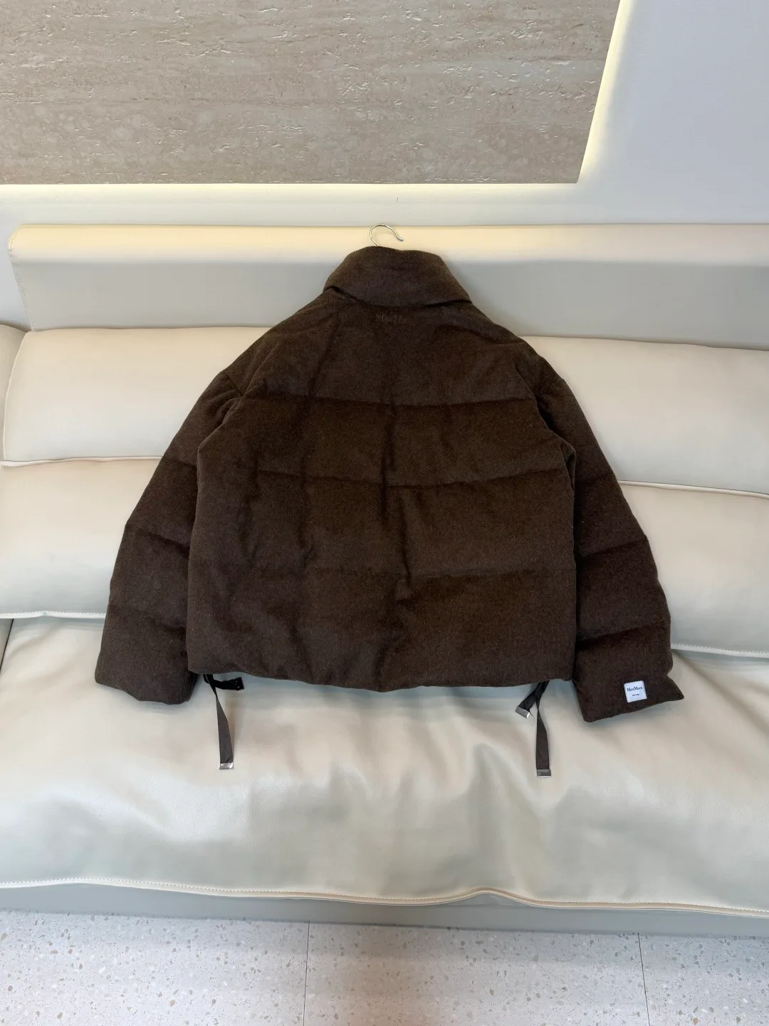 Куртки И Пуховики Женские Max Mara 18379601