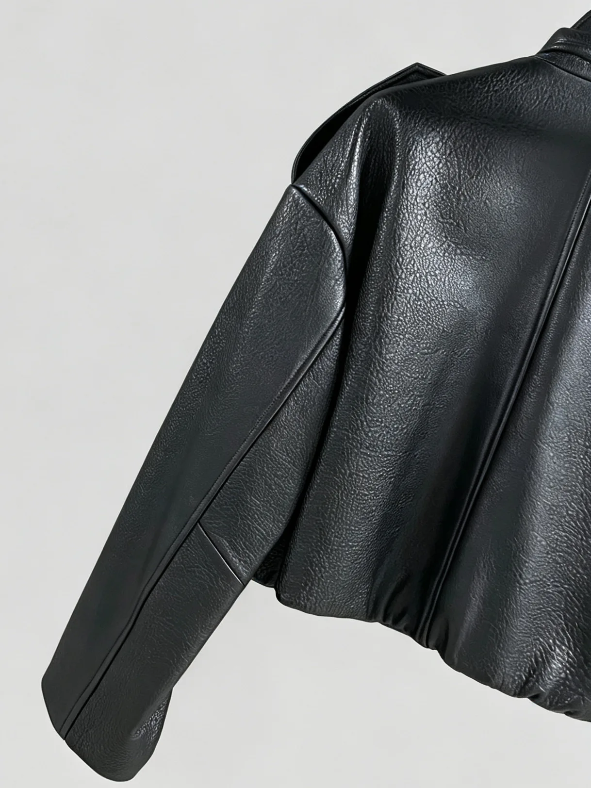 Кожаные Куртки И Дублёнки Женские Saint Laurent 18417101