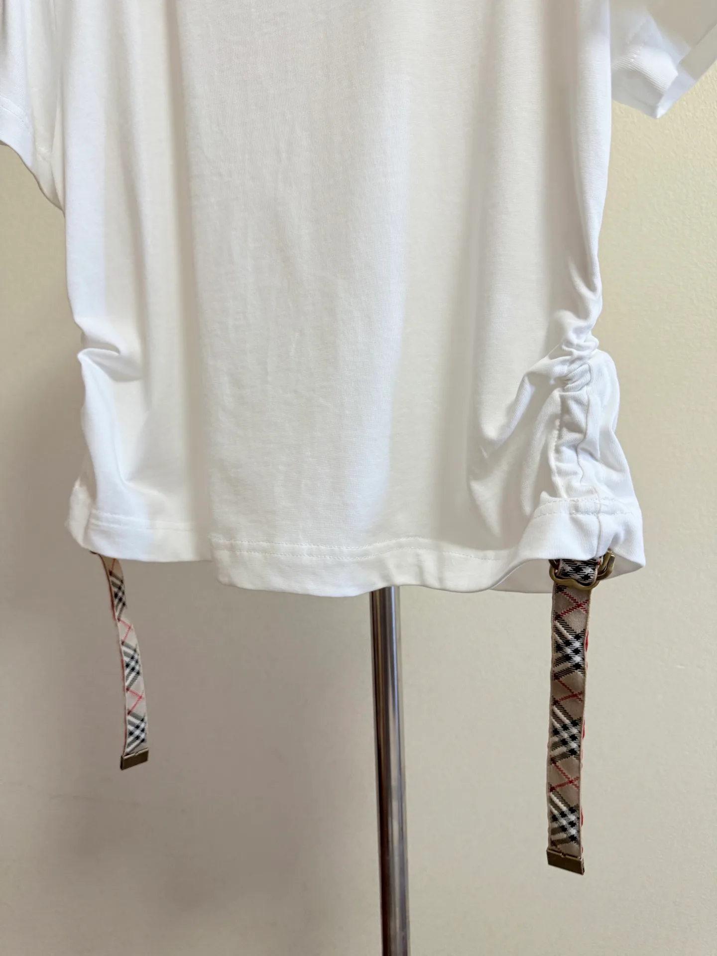 Футболки Женские Burberry 32354