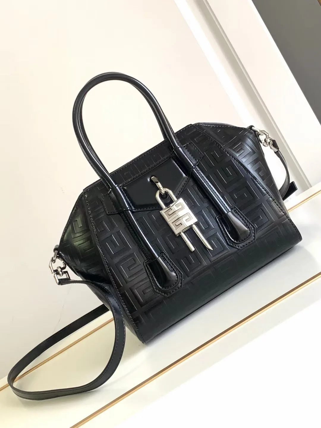 Сумки На Ремне Женские Givenchy 393503