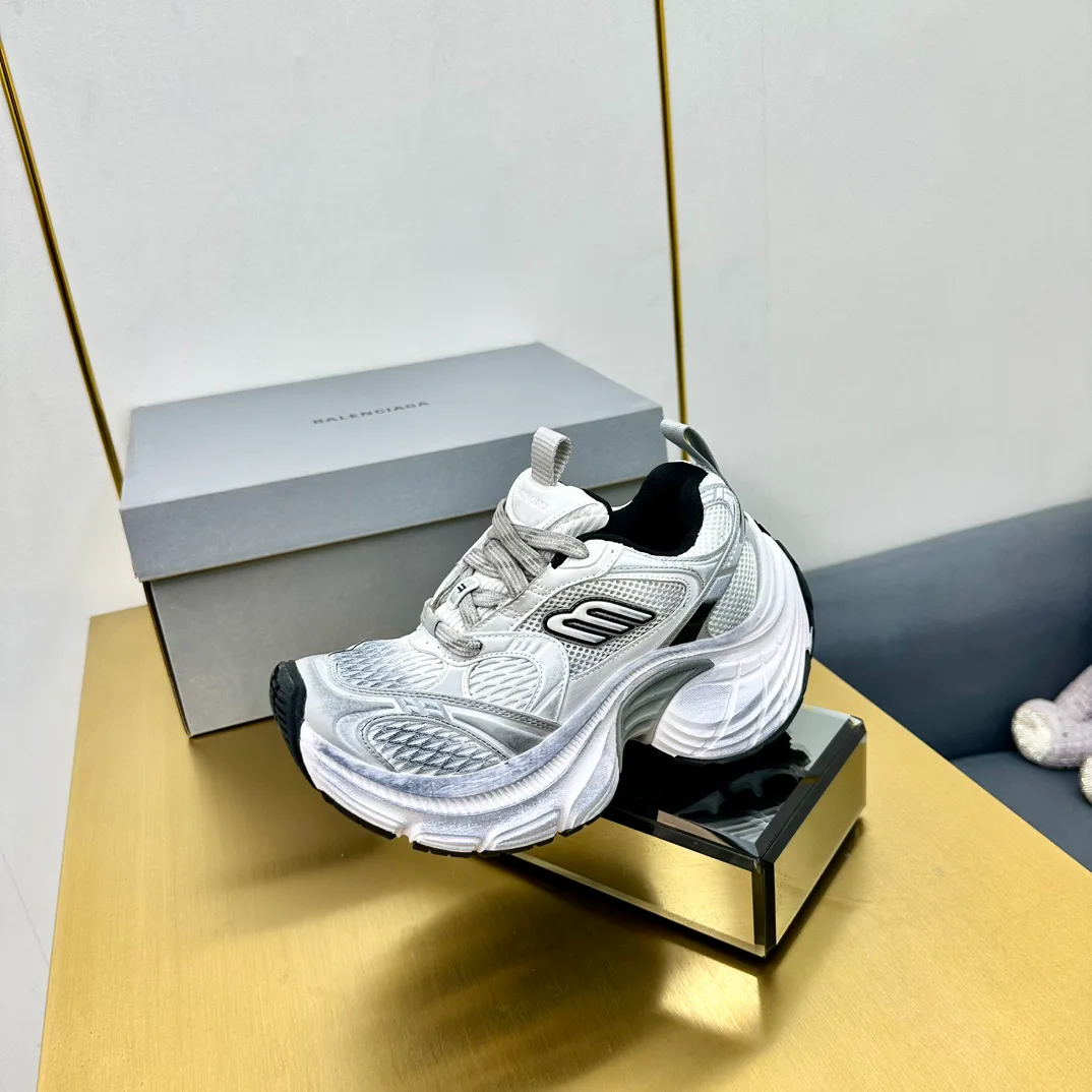 Кроссовки Женские Balenciaga 11567662