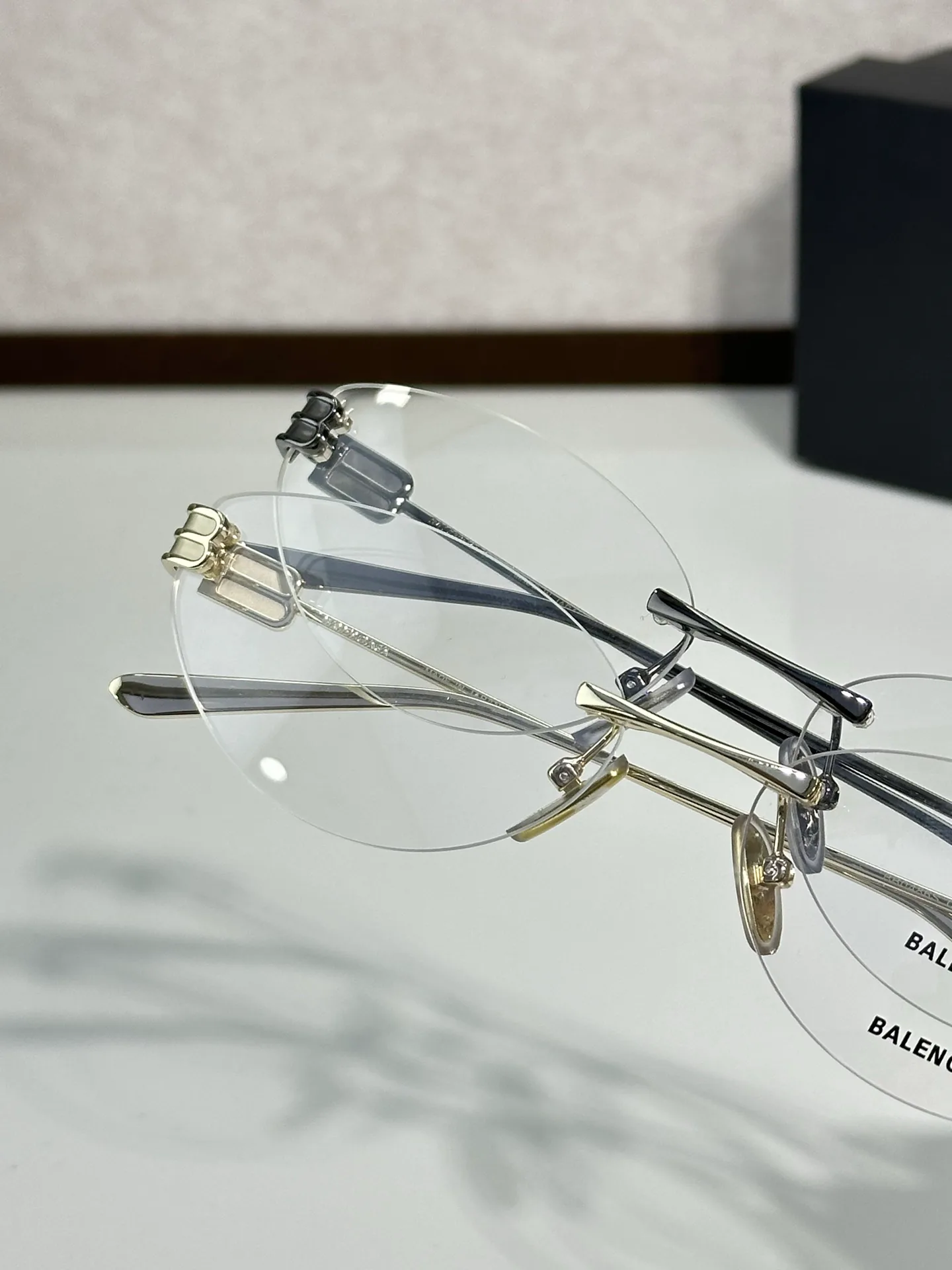 Очки Balenciaga 5957071