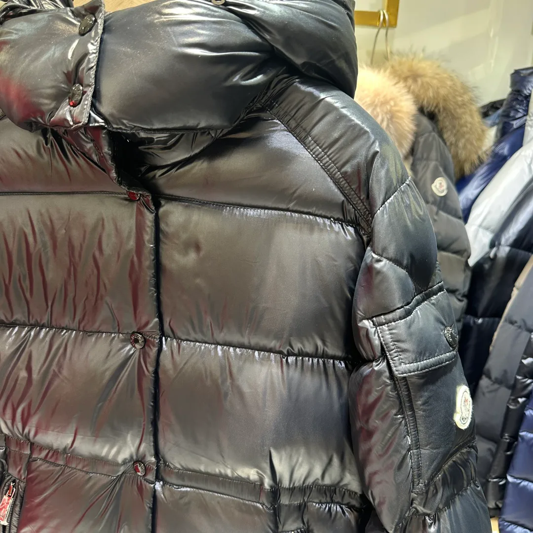 Куртки И Пуховики Женские Moncler 19323600