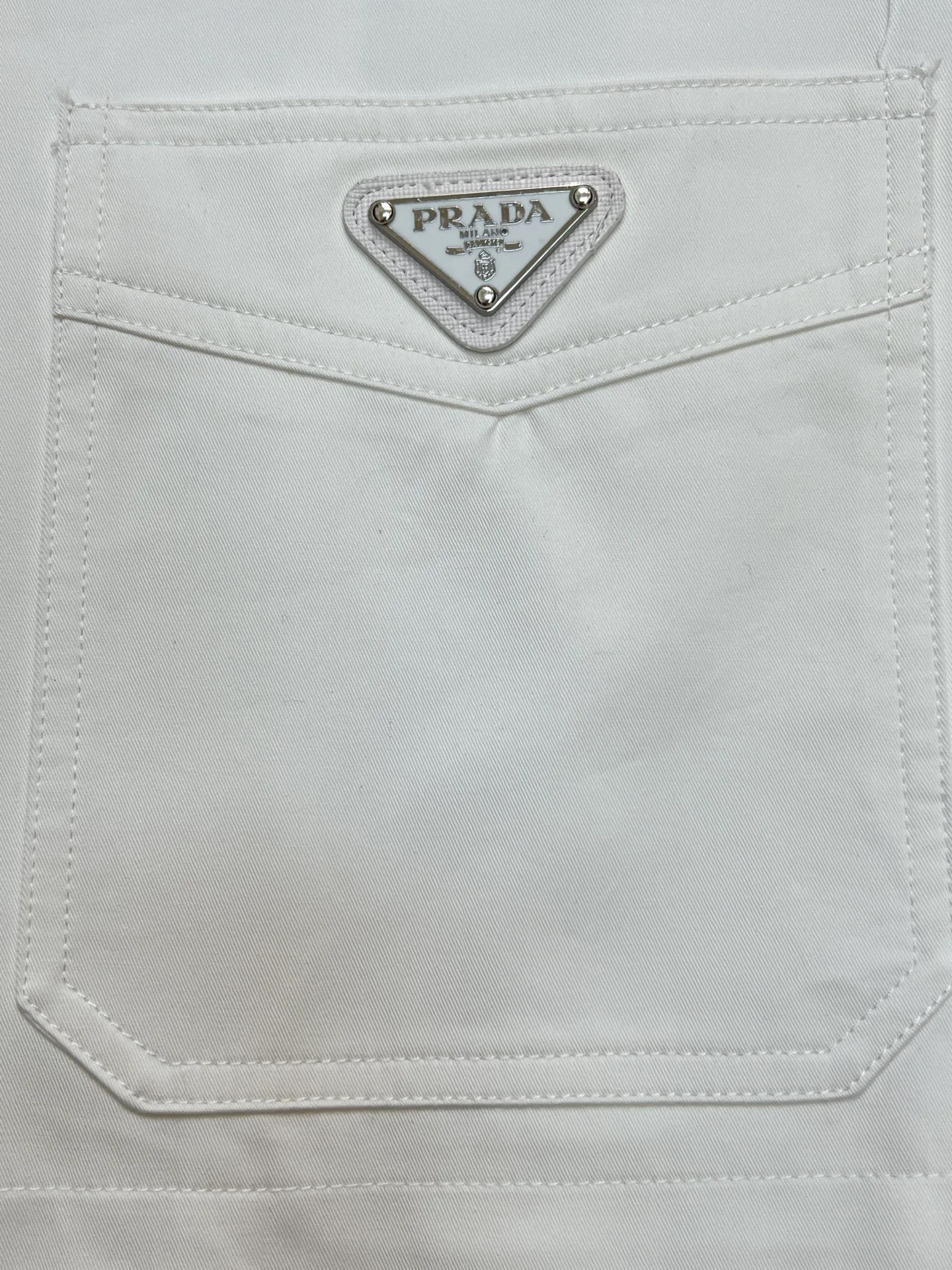 Куртки И Пуховики Женские Prada 18149664