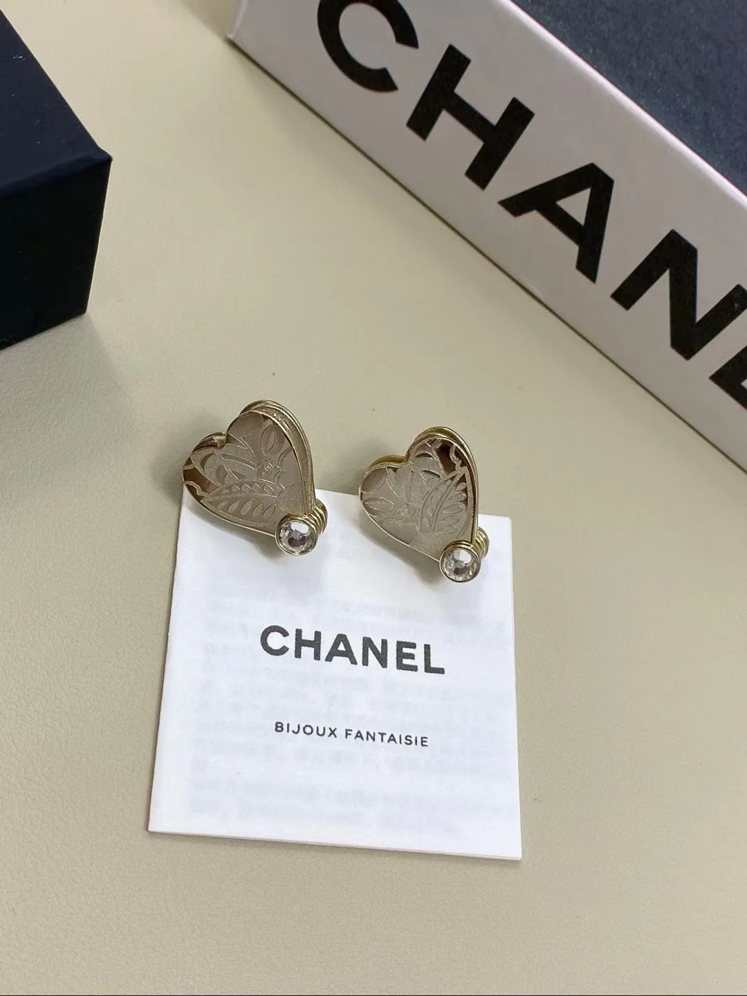 Бижутерия Chanel 5444518