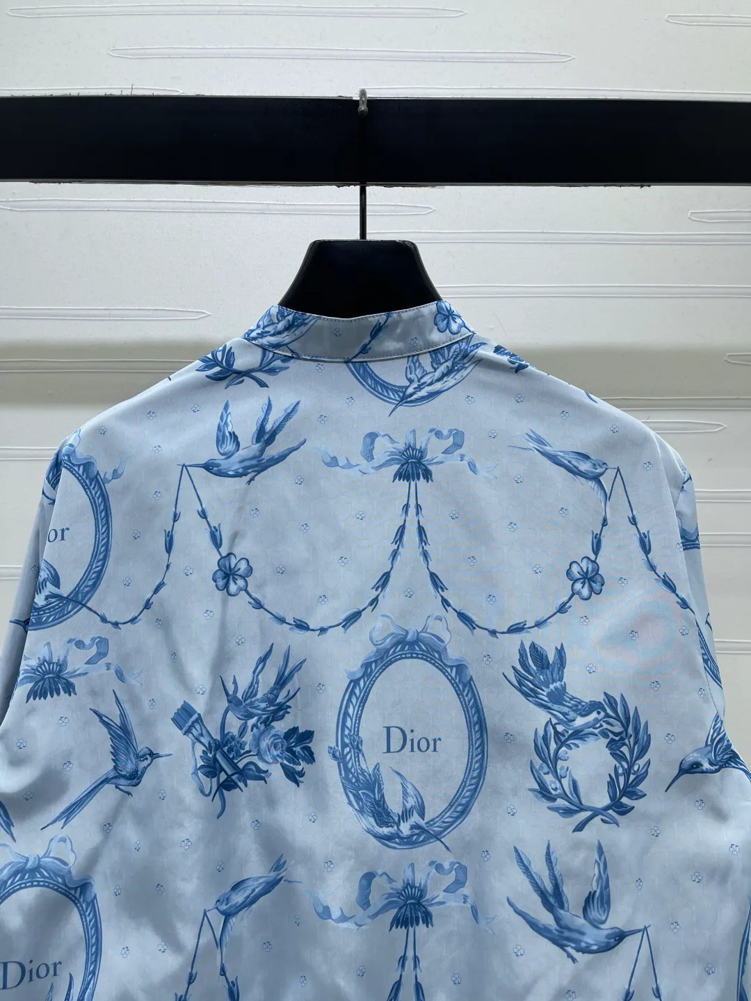 Куртки И Пуховики Женские Christian Dior 18038540