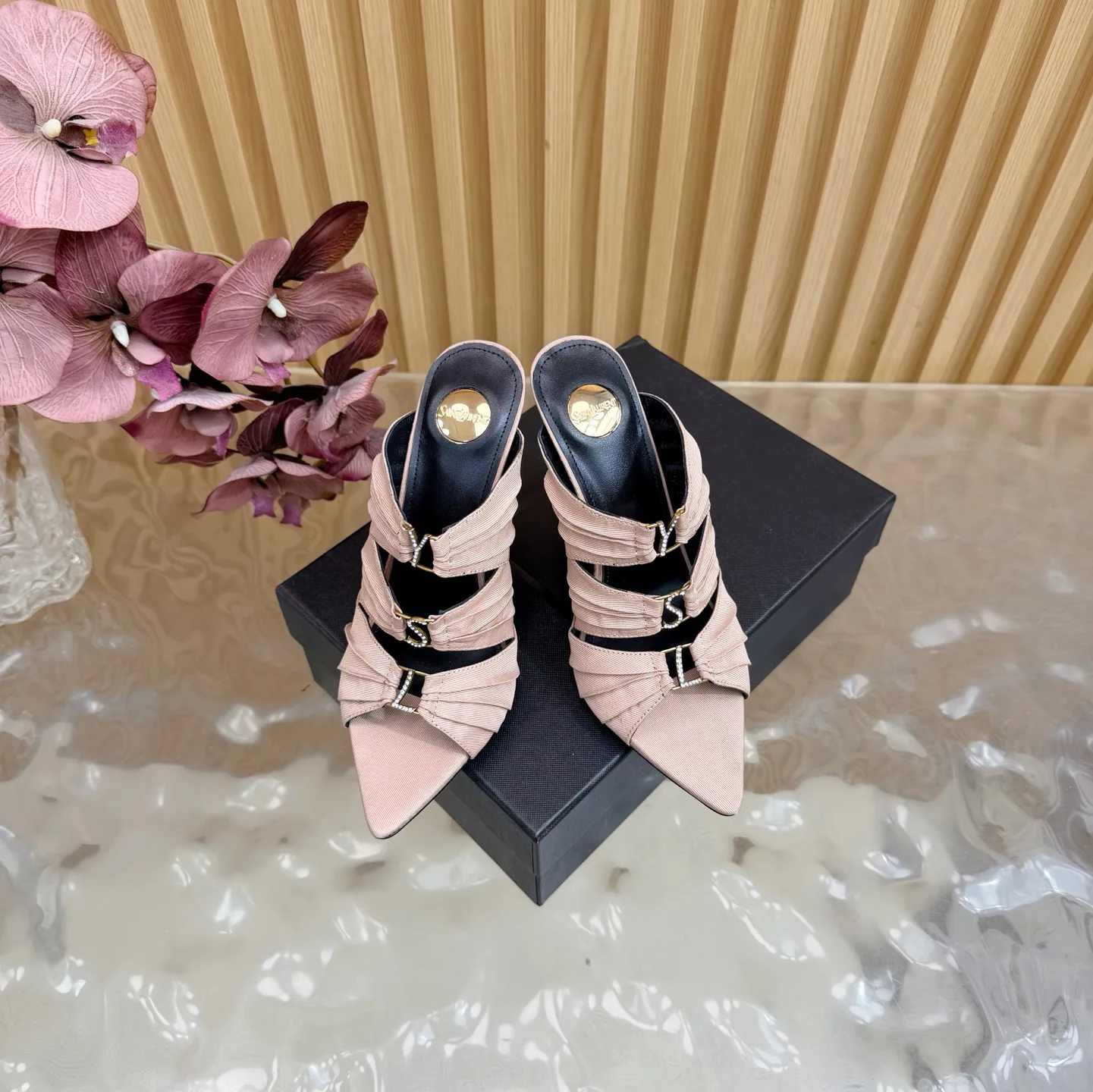 Босоножки Женские Saint Laurent 11660374