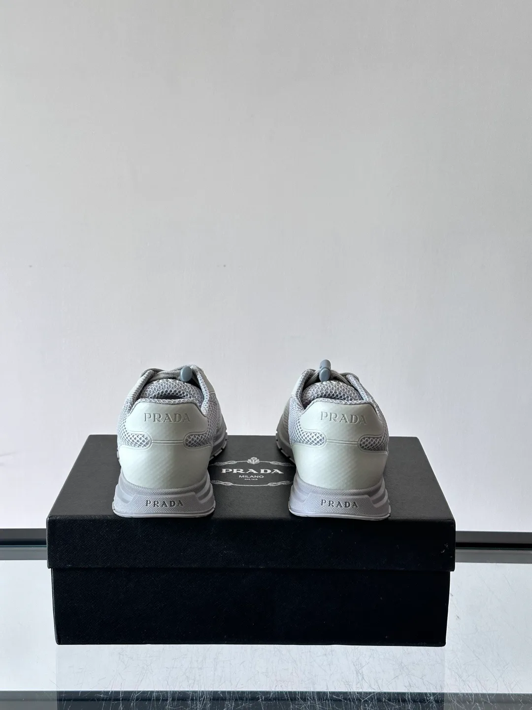 Кроссовки Мужские Prada 17646151