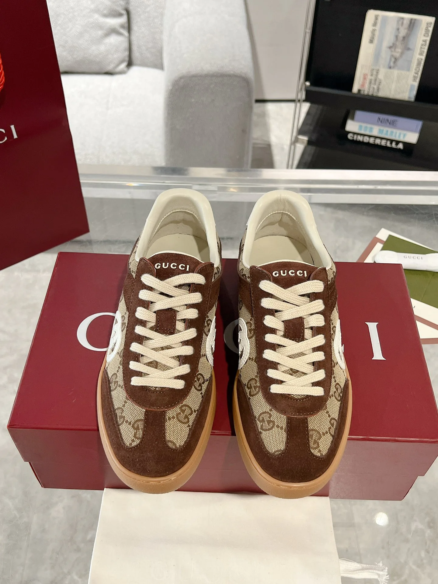 Кроссовки Женские Gucci 1883942