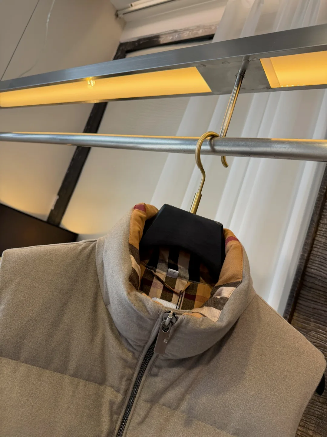 Жилеты Женские Burberry 18370507